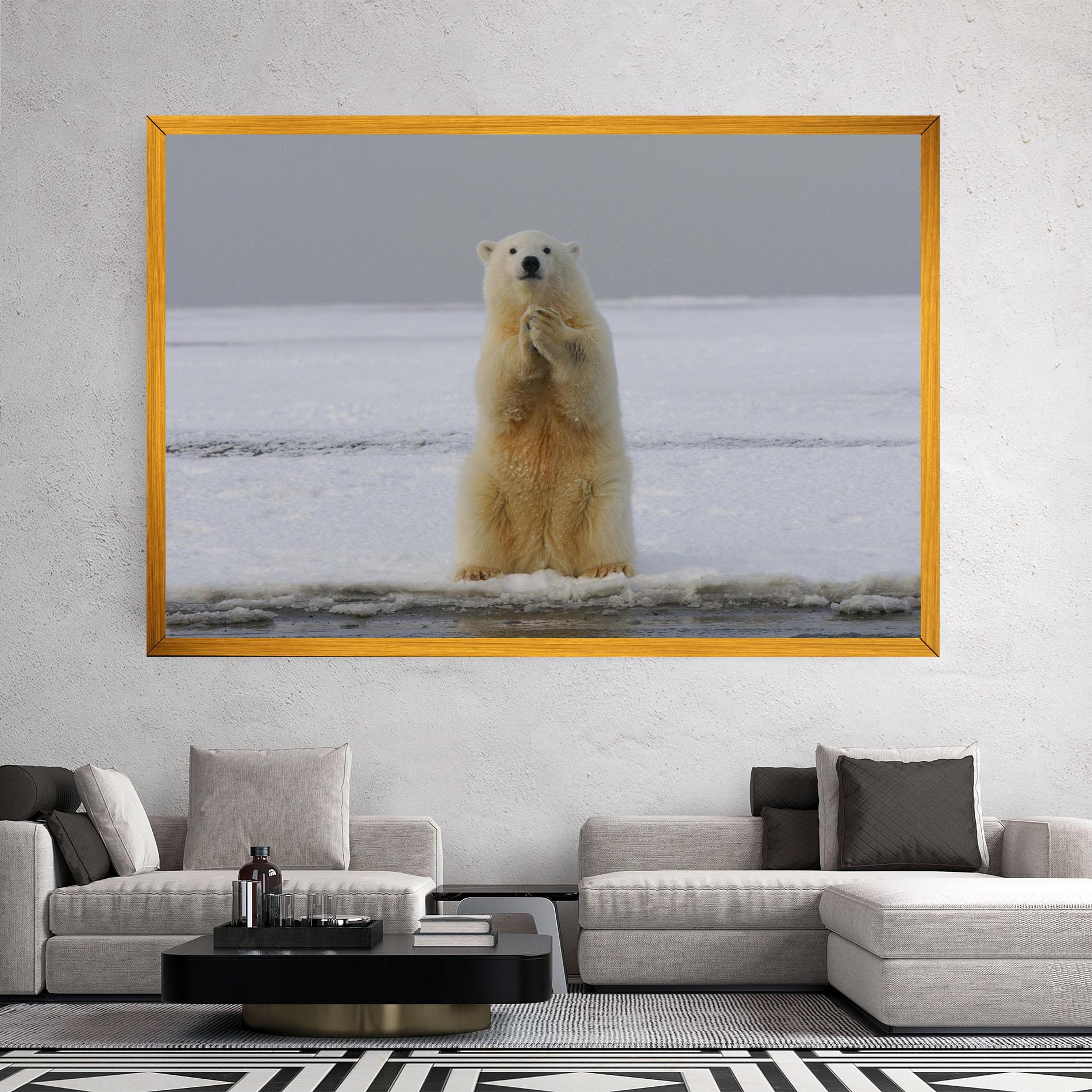 Leinwandbild Icebear Praying mockup 2