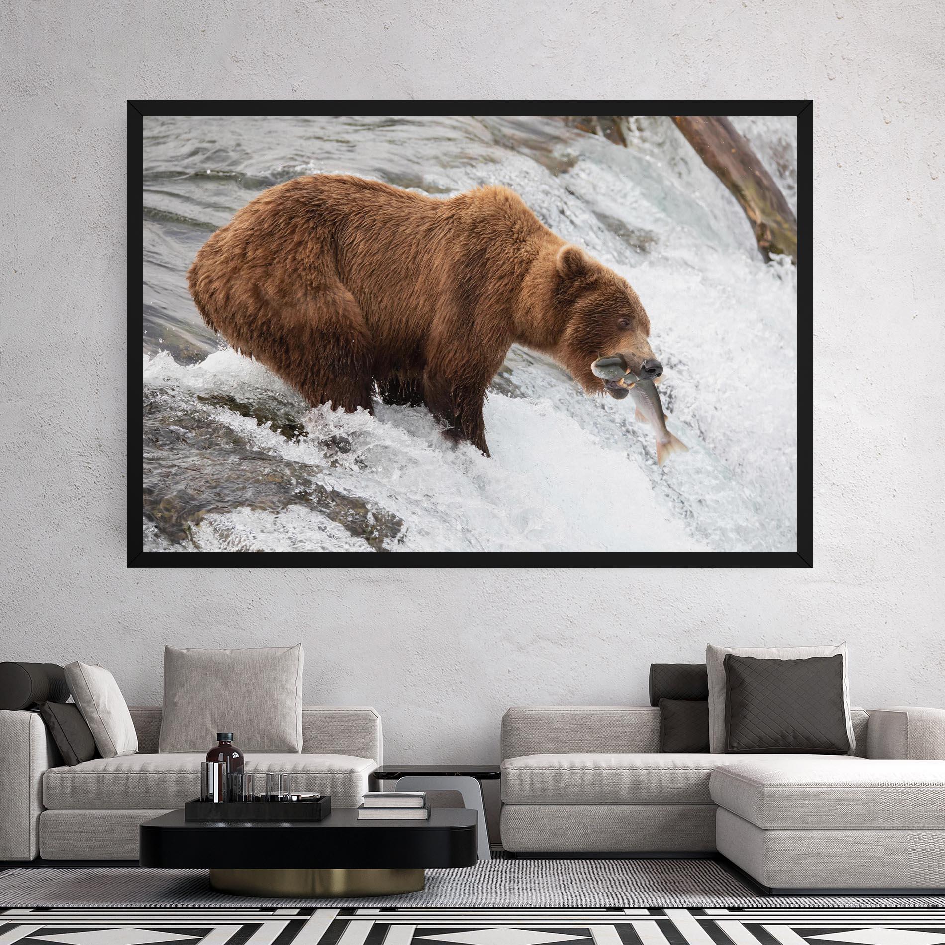 Leinwandbild Bear Hunting mockup 2