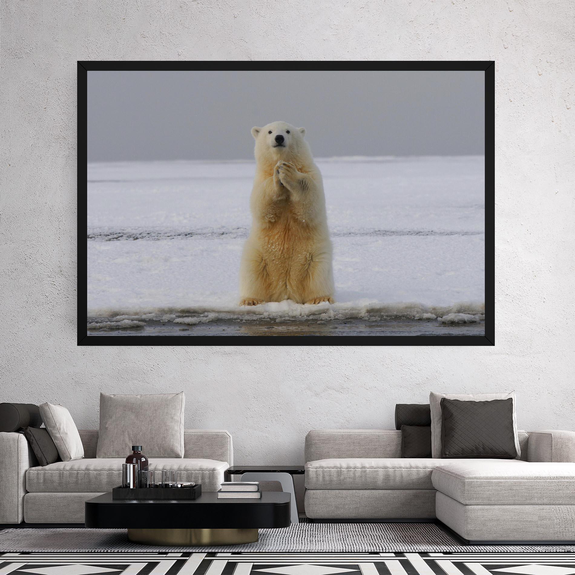 Leinwandbild Icebear Praying mockup 2