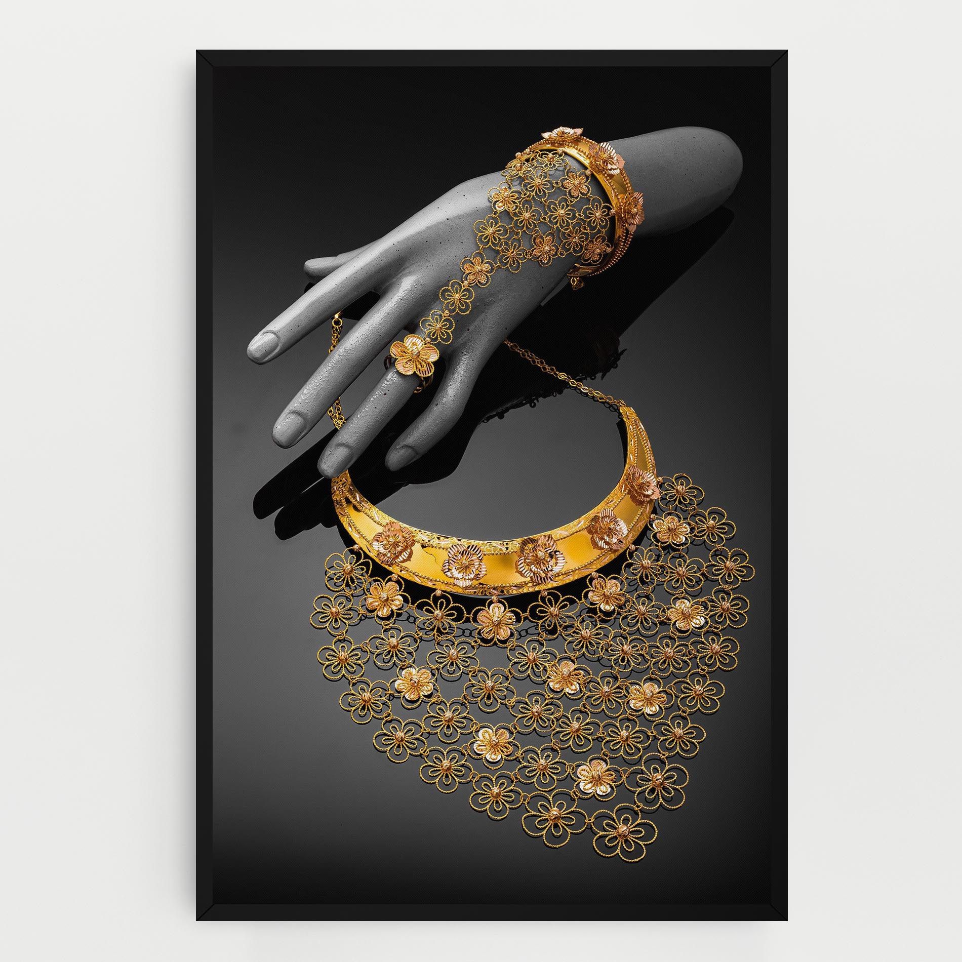 Golden Jewelery Set mockup 0