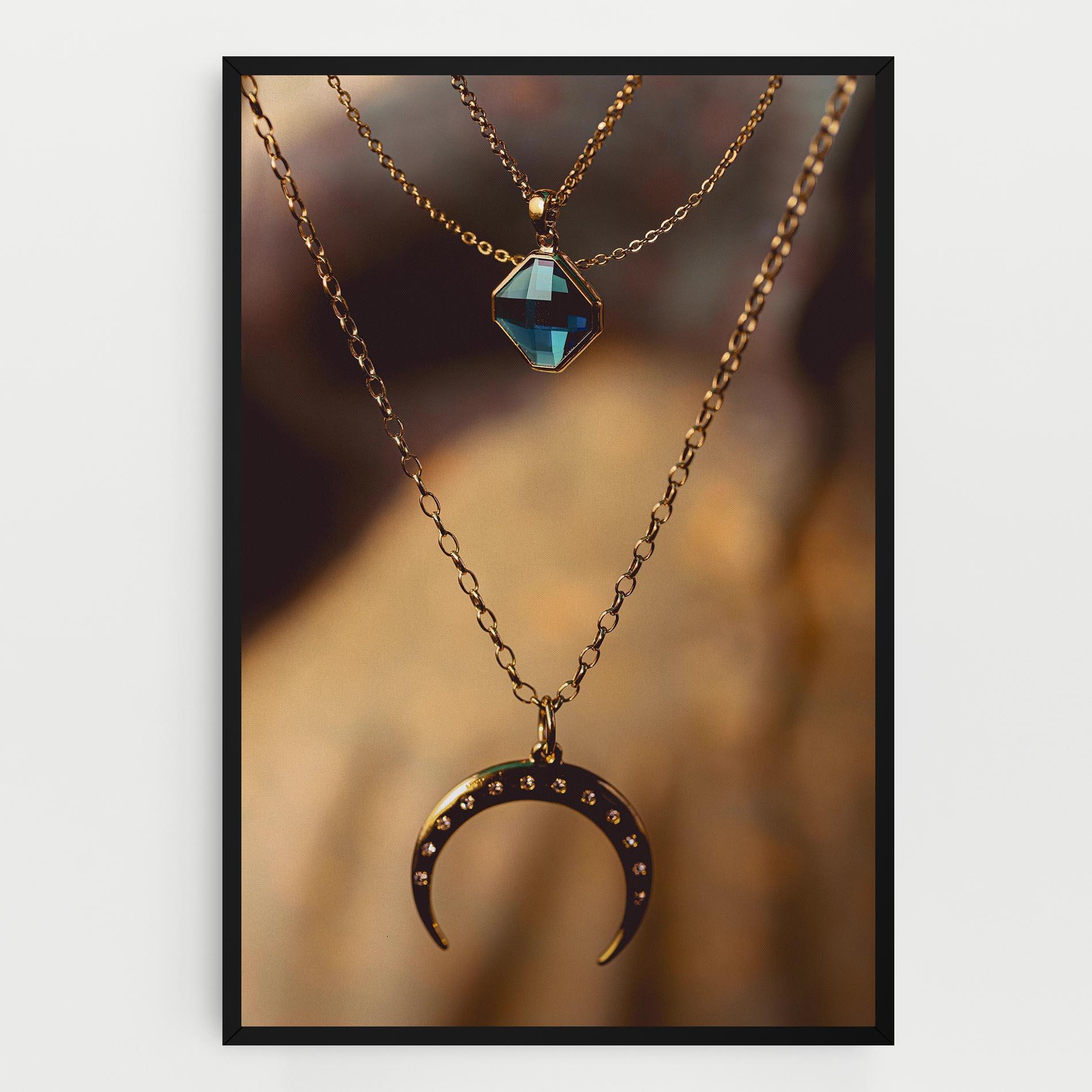 Leinwandbild Moon Blue Necklace mockup 0