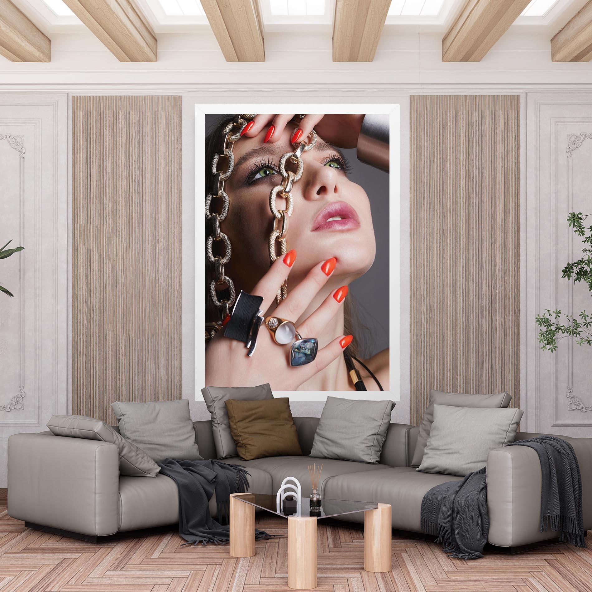 Leinwandbild Big Chain Woman mockup 6