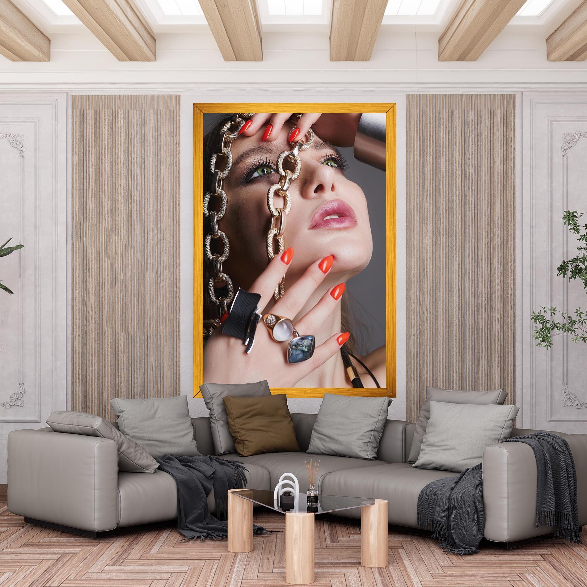 Leinwandbild Big Chain Woman mockup 6