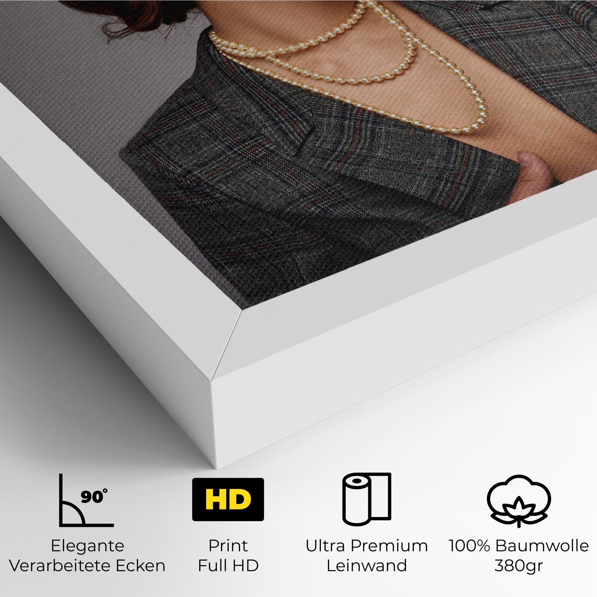 Leinwandbild Gold Pearls mockup 4