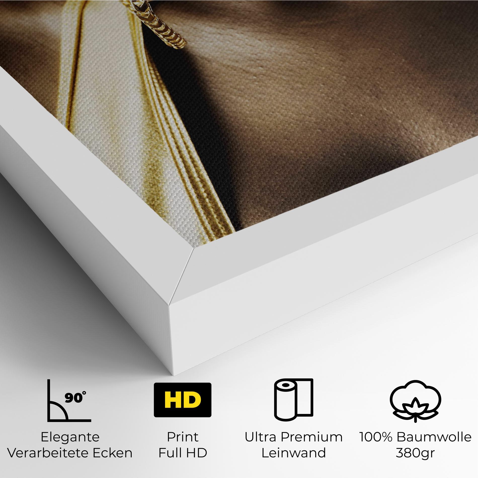 Leinwandbild Golden Whistle mockup 4