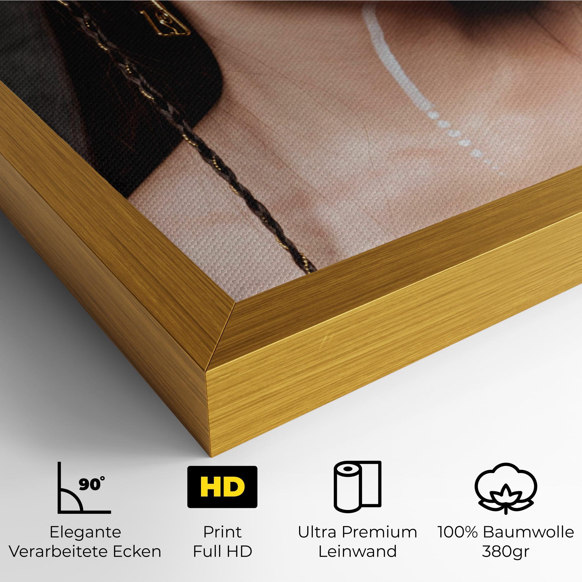 Leinwandbild Gold Hand Accessory mockup 4