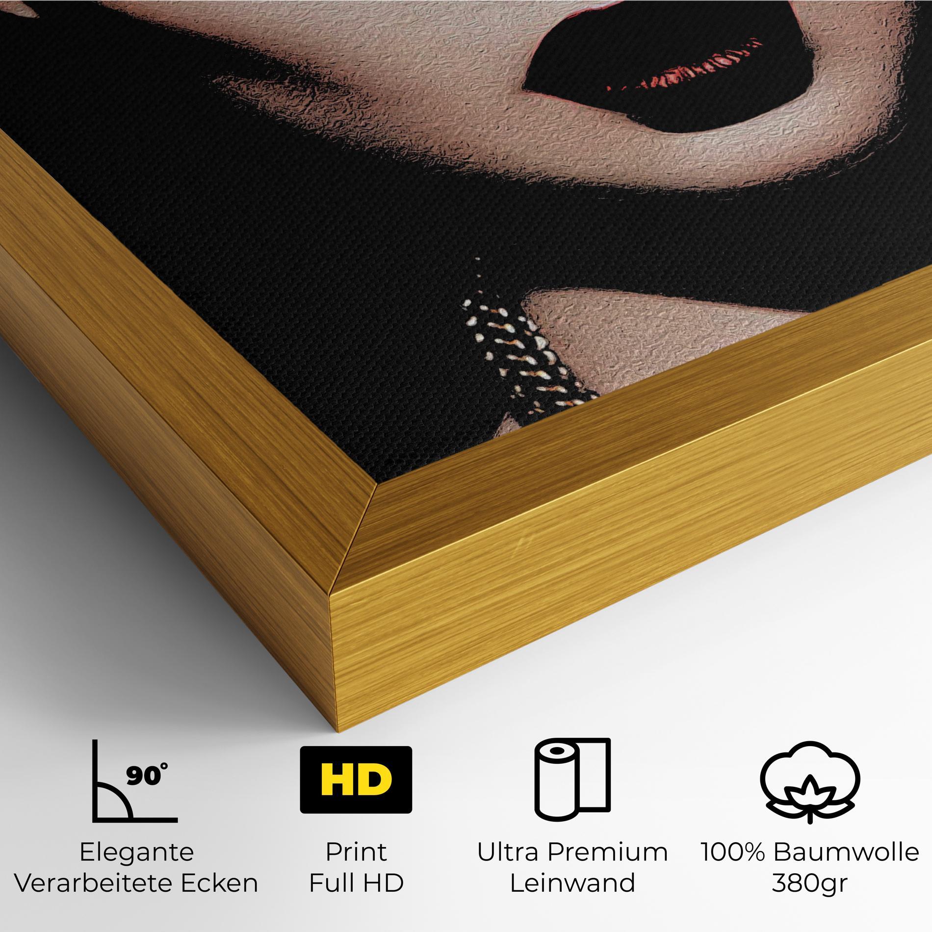 Leinwandbild Gold Necklace mockup 4