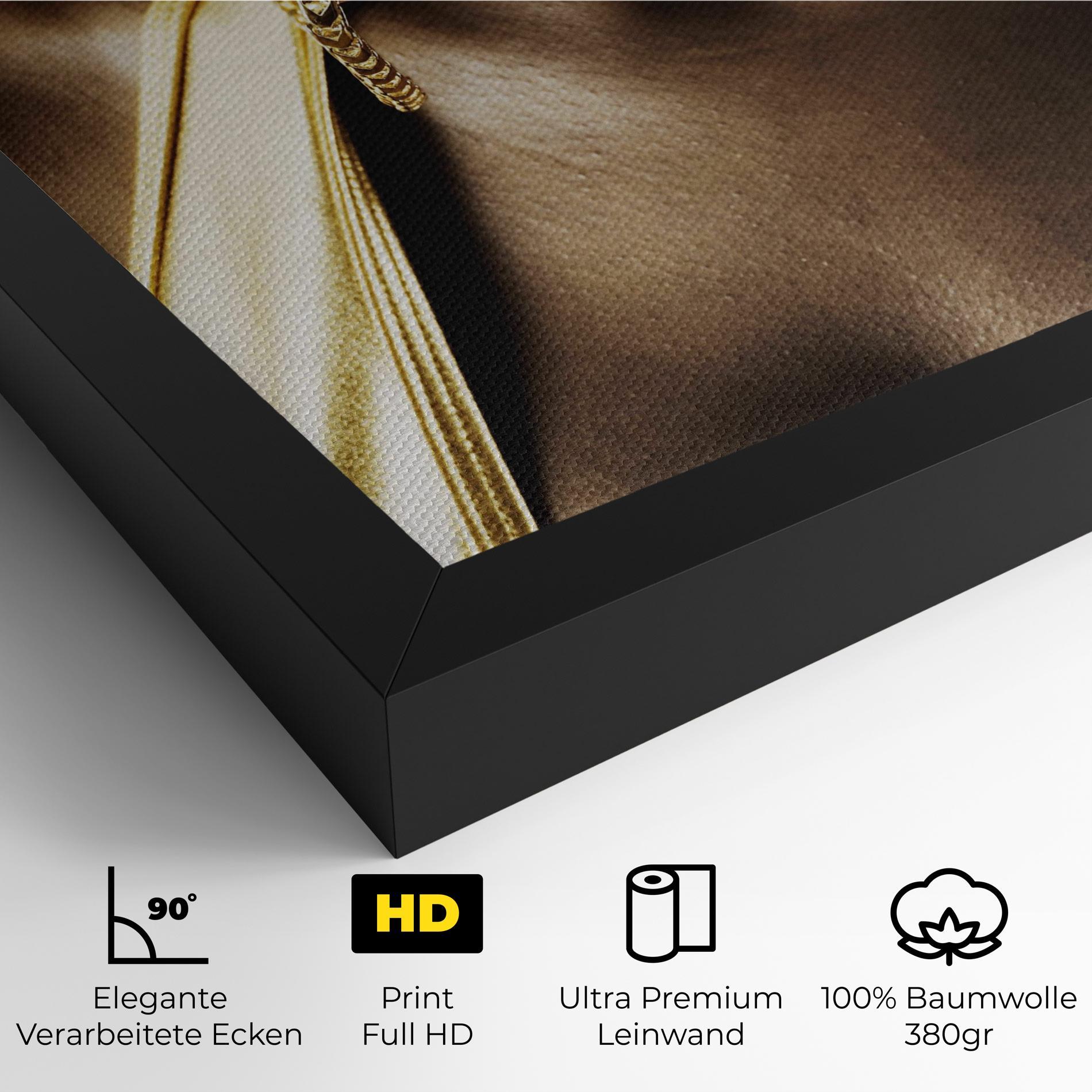 Leinwandbild Golden Whistle mockup 4