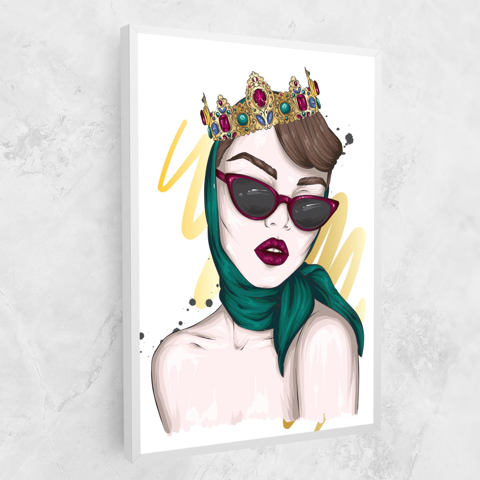 Diva Crown mockup 1