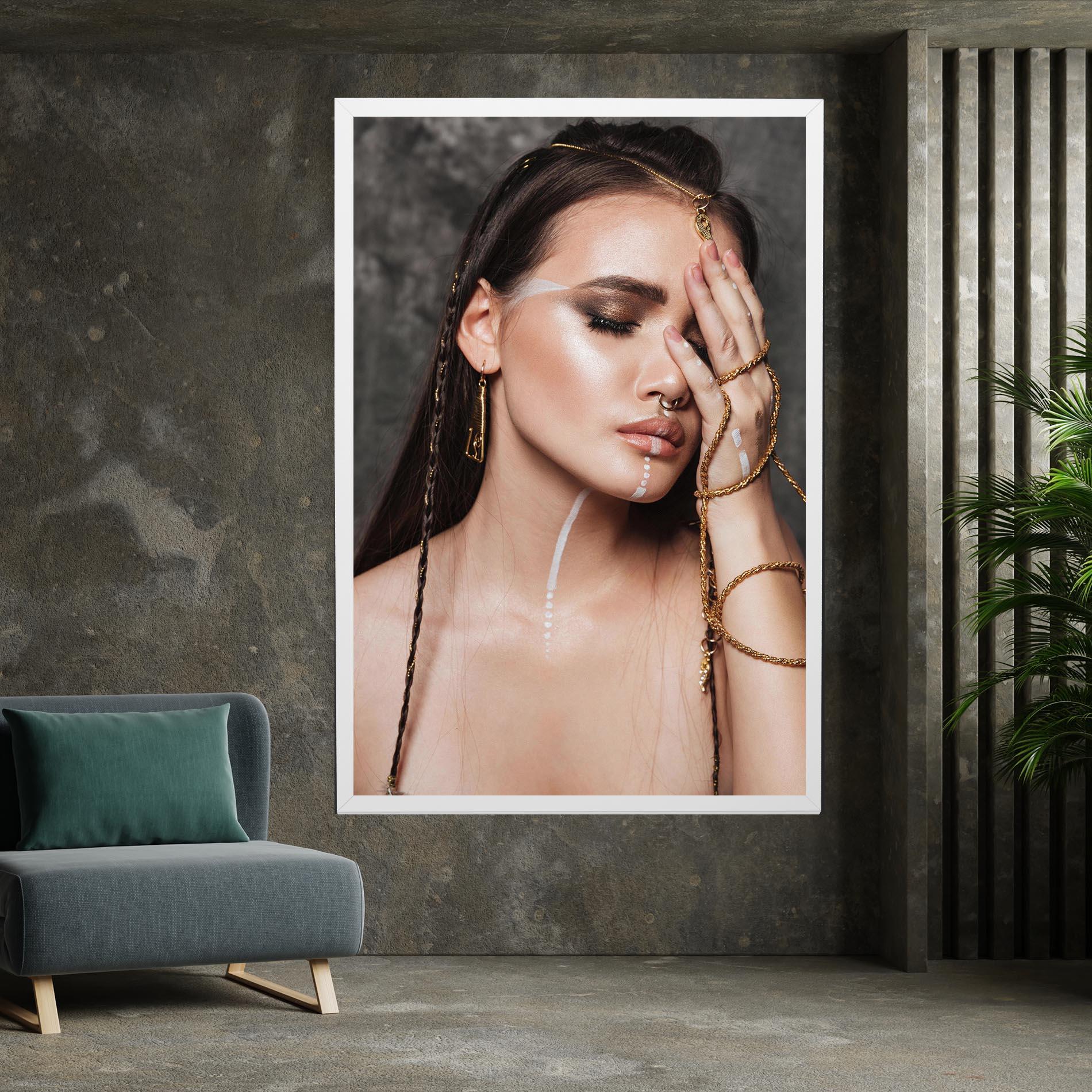 Leinwandbild Gold Hand Accessory mockup 7