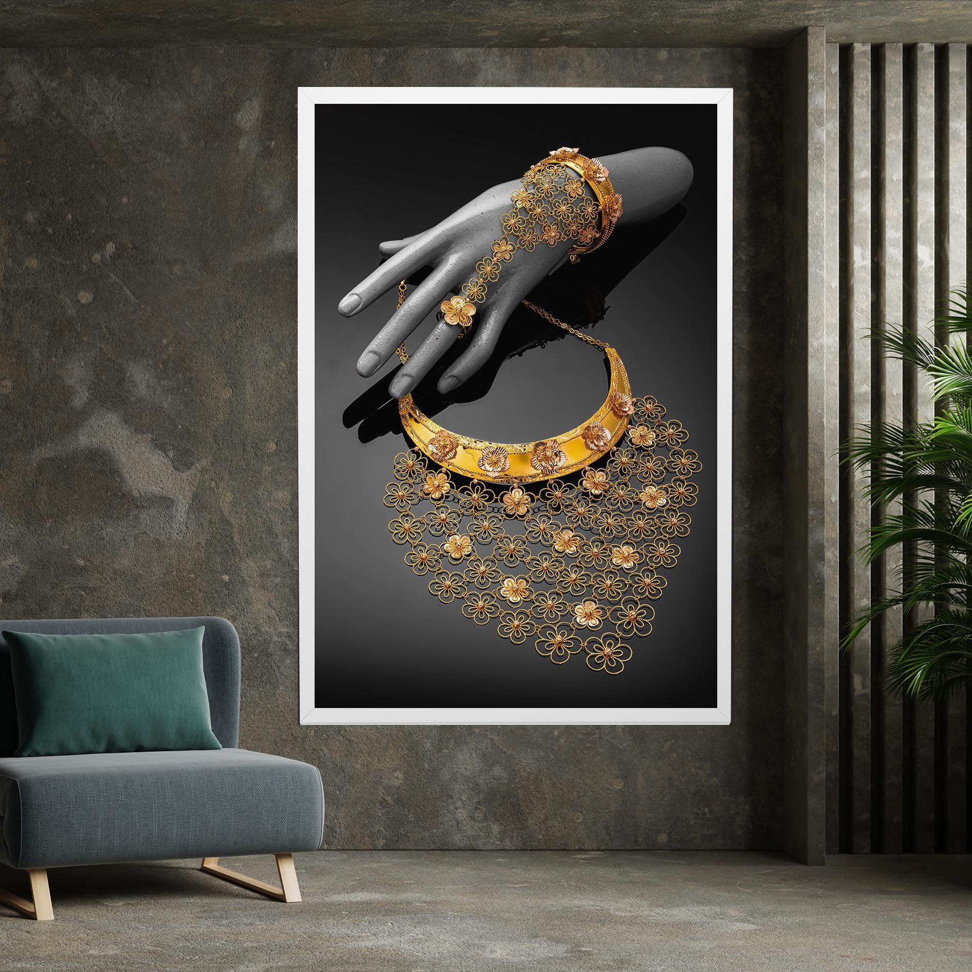 Golden Jewelery Set mockup 7