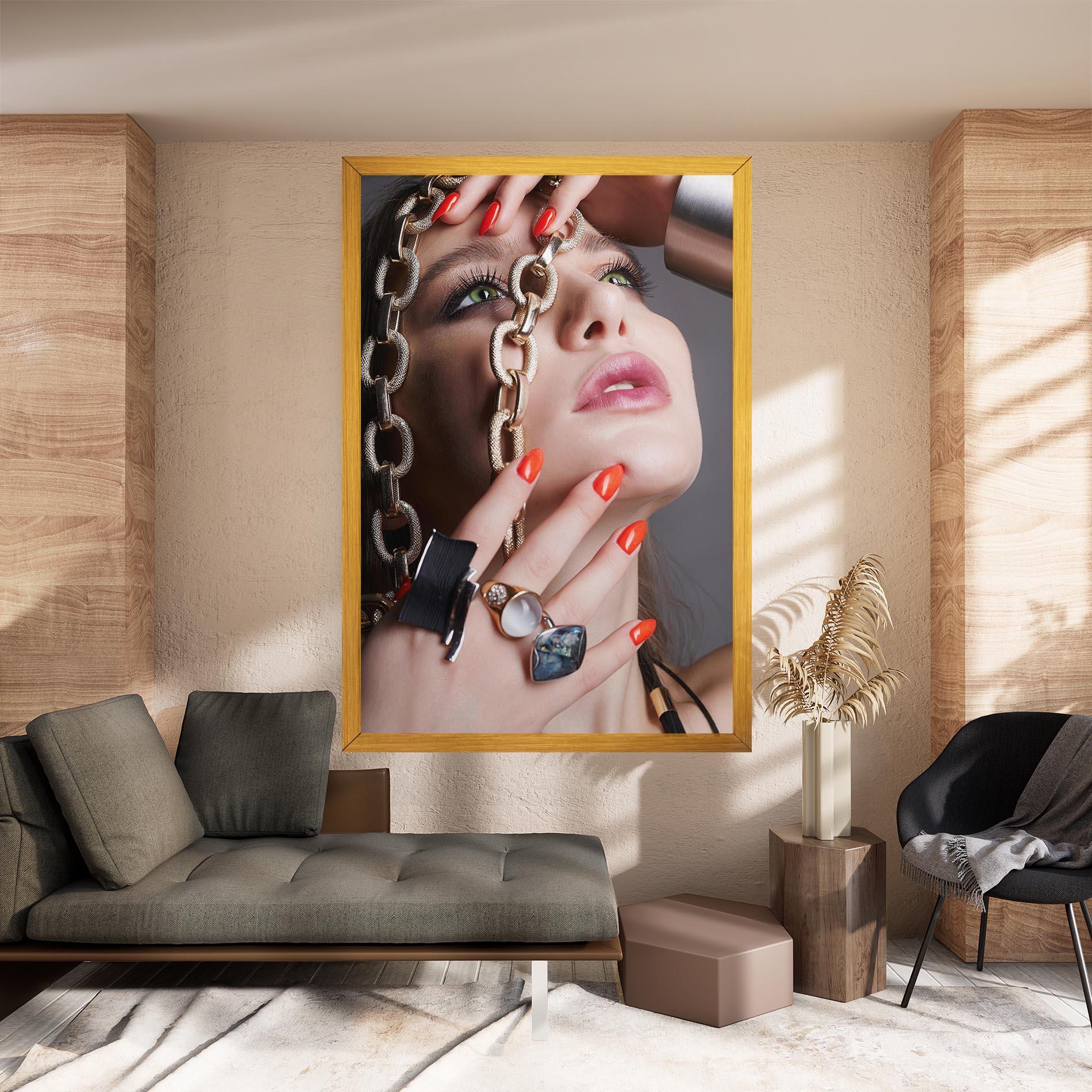 Leinwandbild Big Chain Woman mockup 8