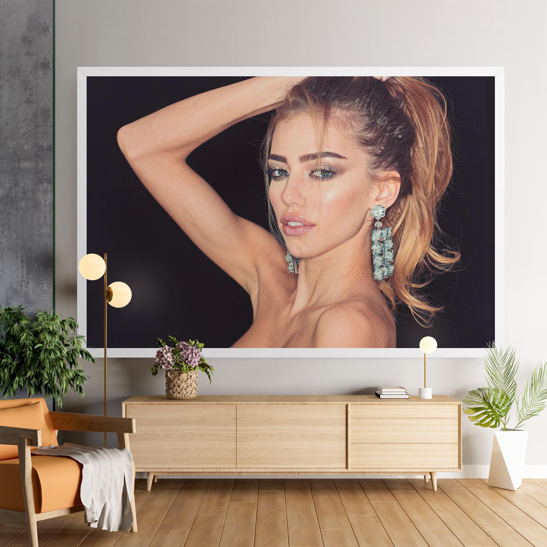 Leinwandbild Flower Earrings mockup 9