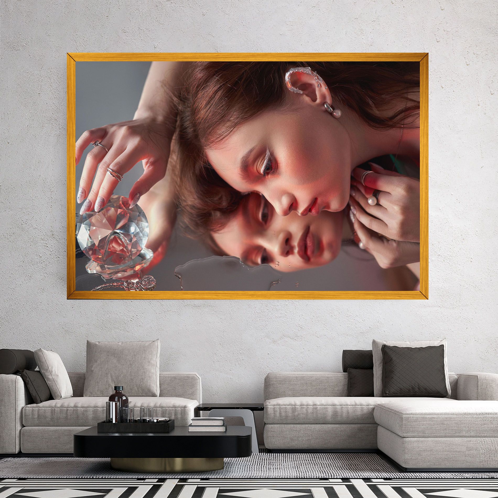 Big Diamond Hand mockup 2