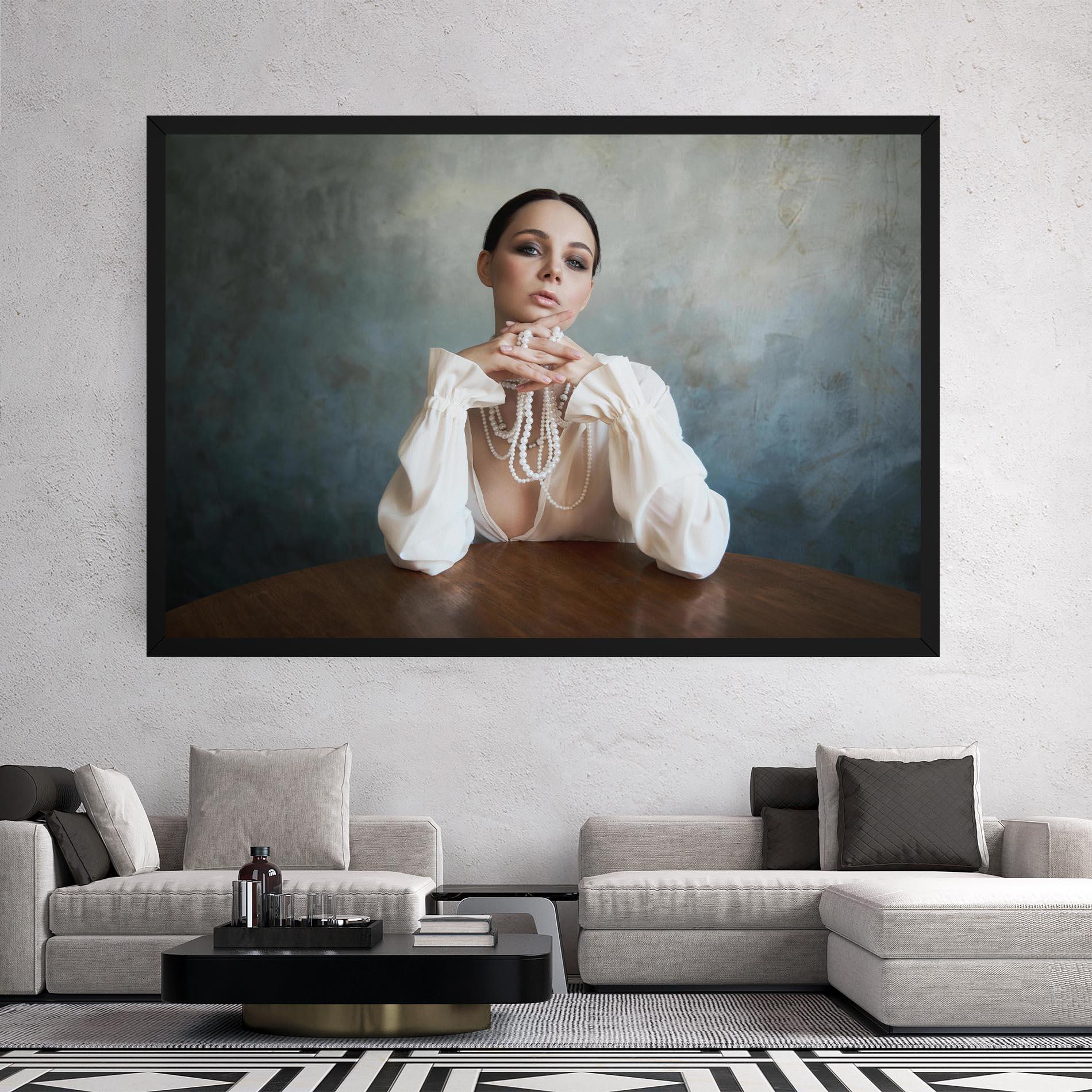 Leinwandbild Girl White Pearls mockup 2