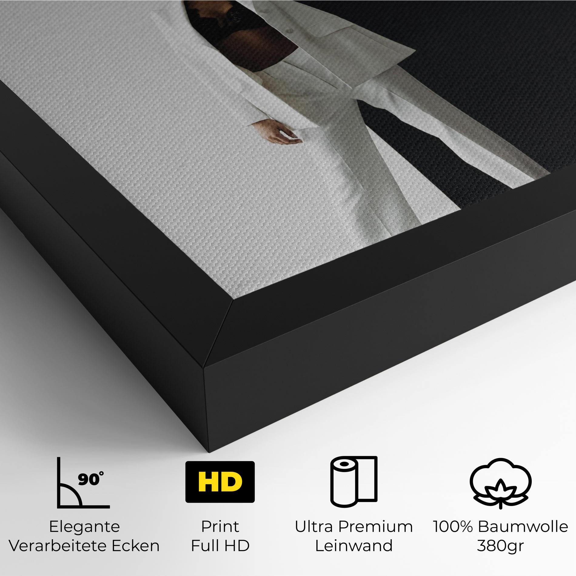 Leinwandbild African Girl White Outfit mockup 4