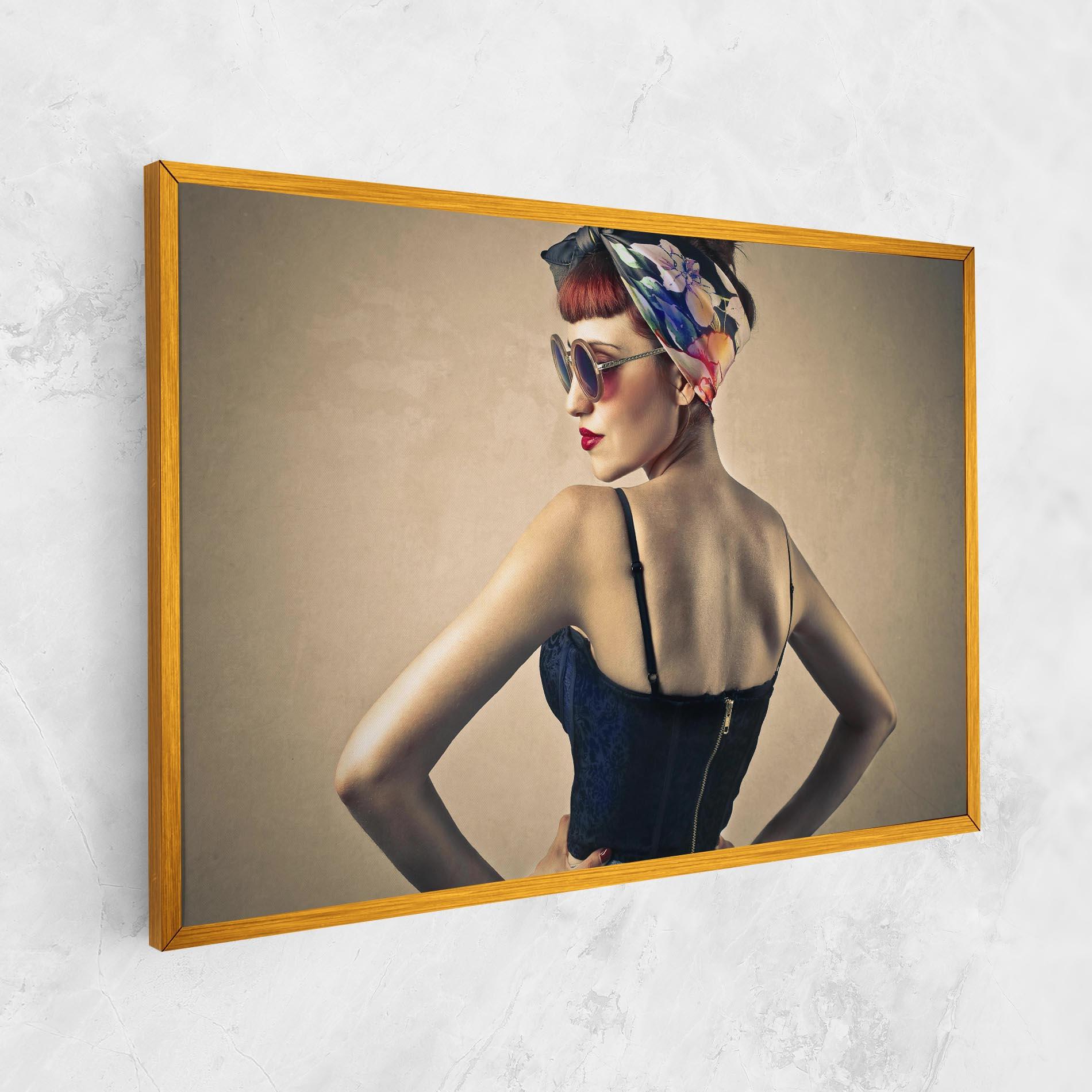 Leinwandbild Pin Up Girl mockup 1