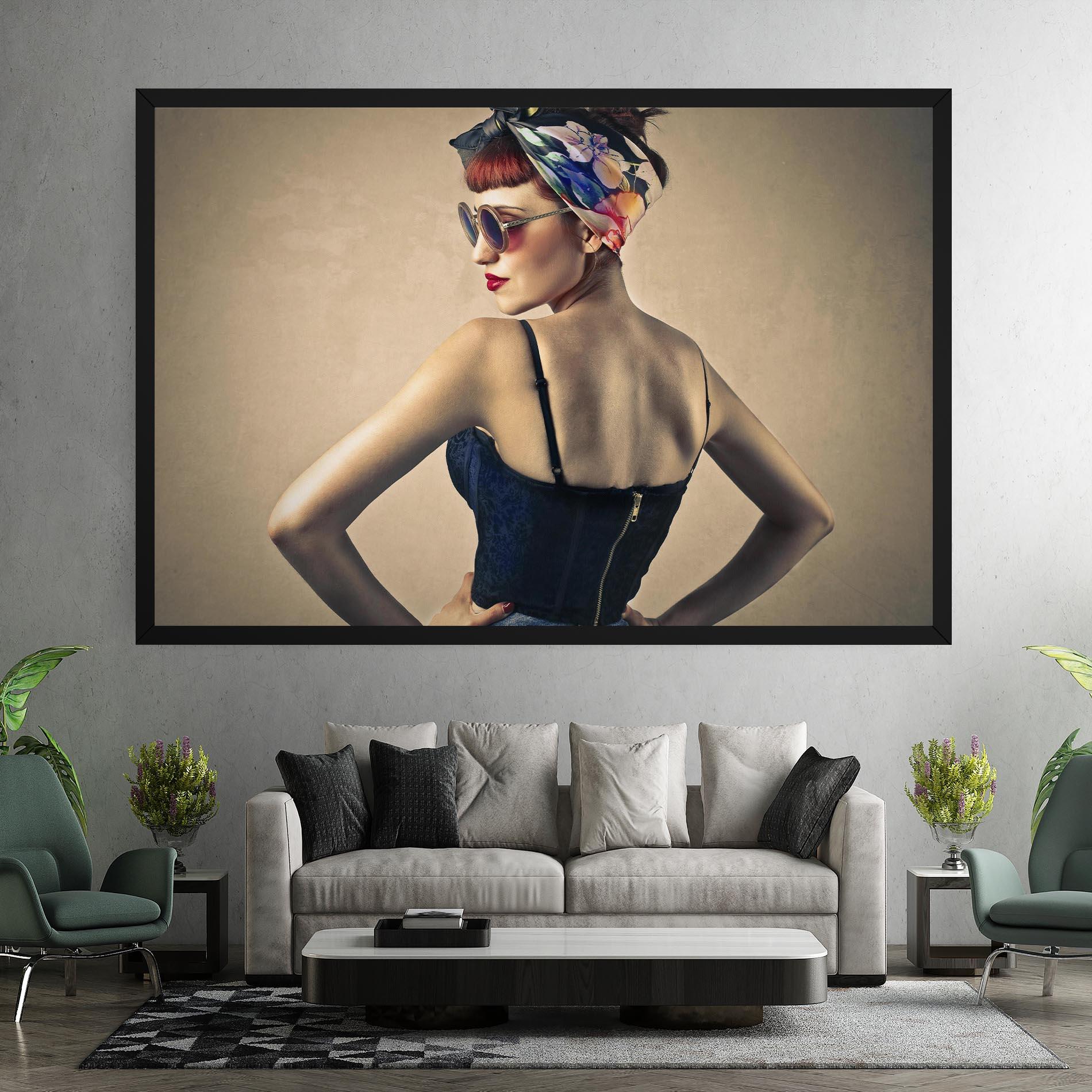 Leinwandbild Pin Up Girl mockup 7