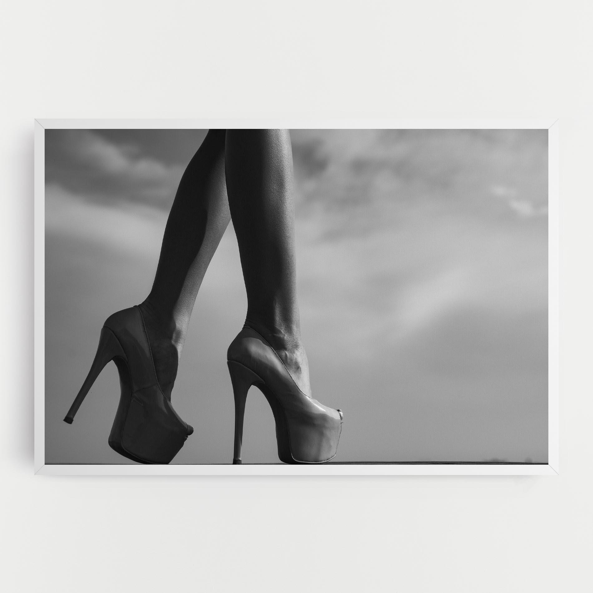 Leinwandbild Heels Sky Background mockup 0