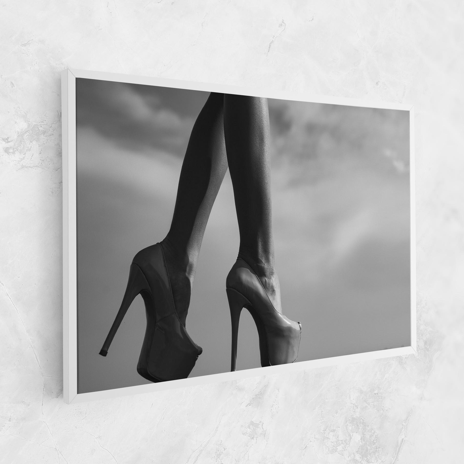 Leinwandbild Heels Sky Background mockup 1