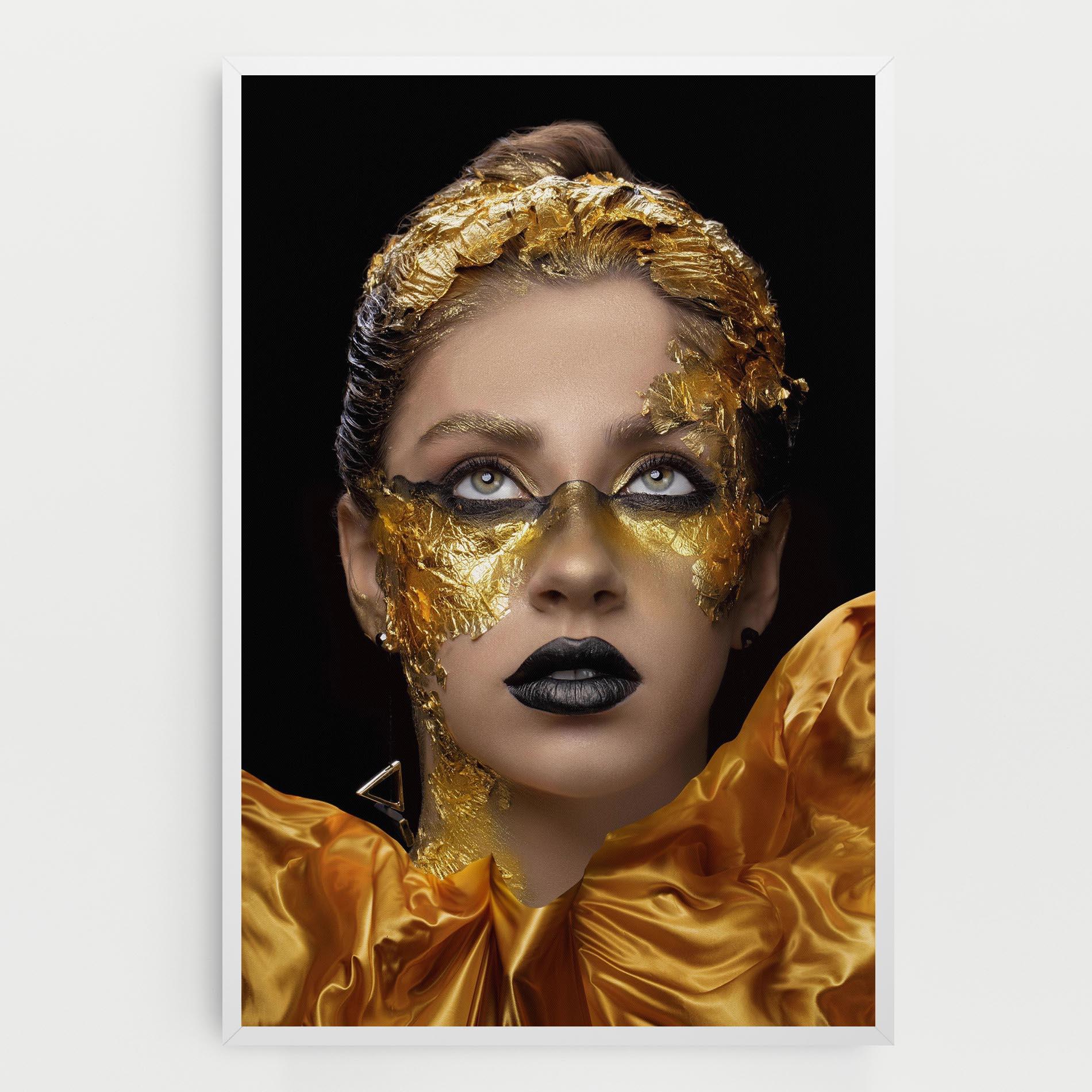 Leinwandbild Glamorous Gold Outfit mockup 0