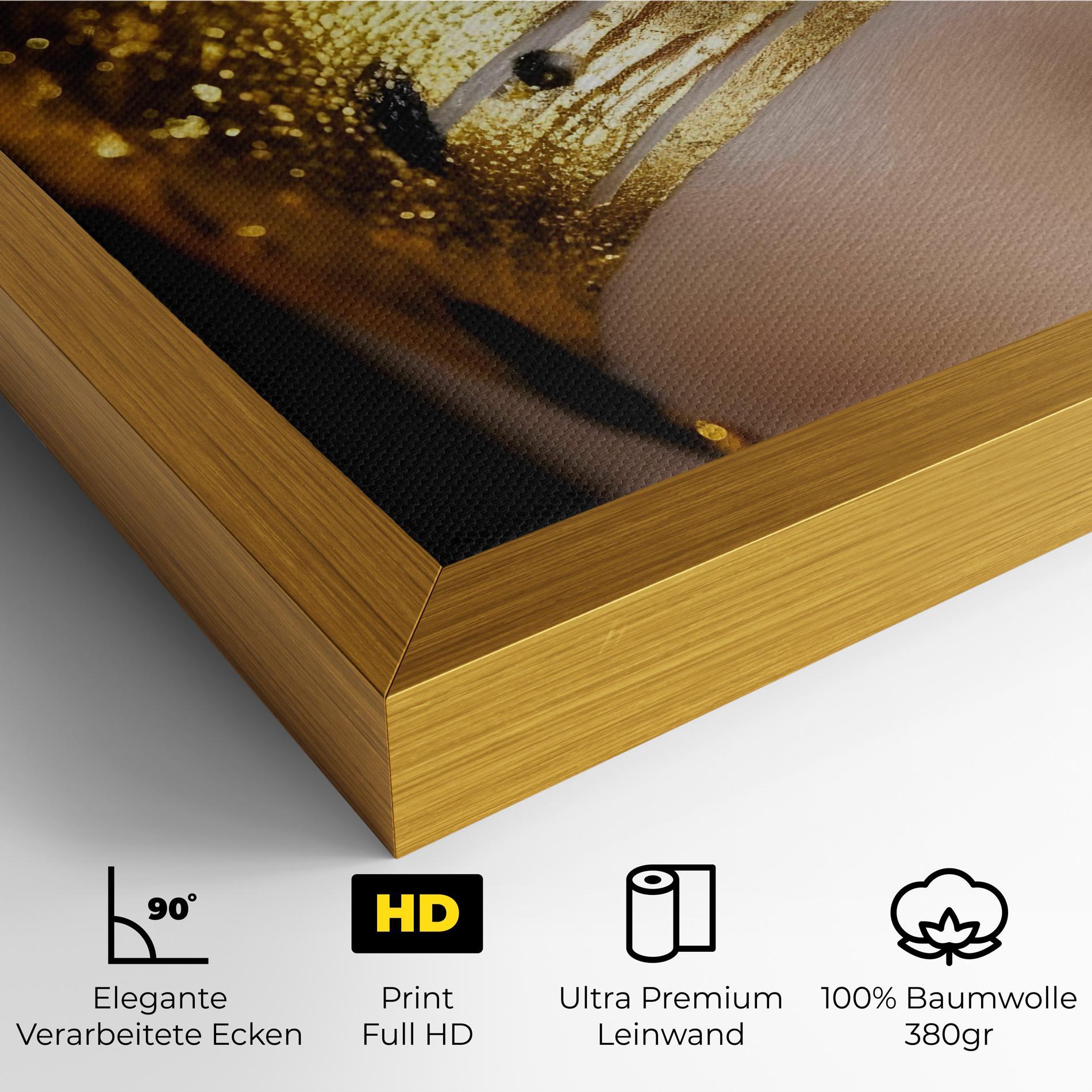 Leinwandbild Black Gold Eyeliner mockup 4