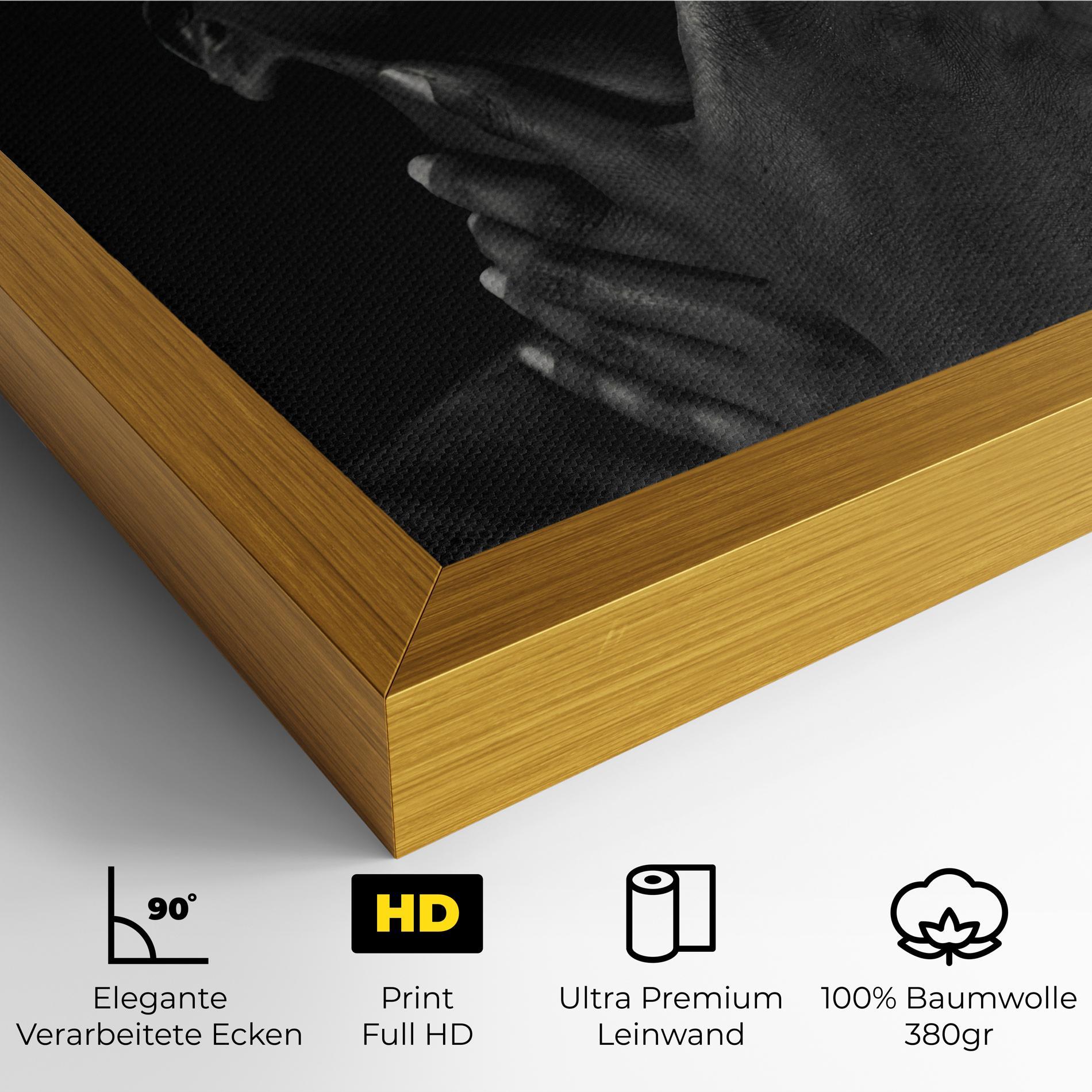 Leinwandbild Golden Lips Women mockup 4