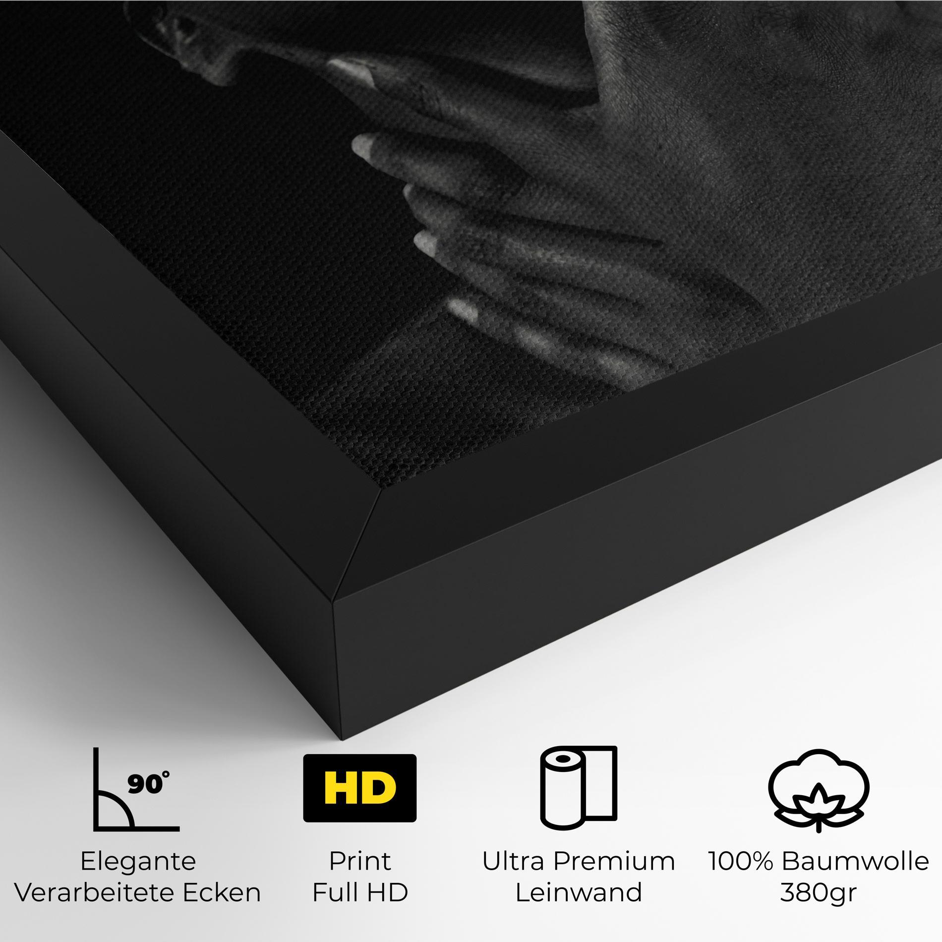 Leinwandbild Golden Lips Women mockup 4