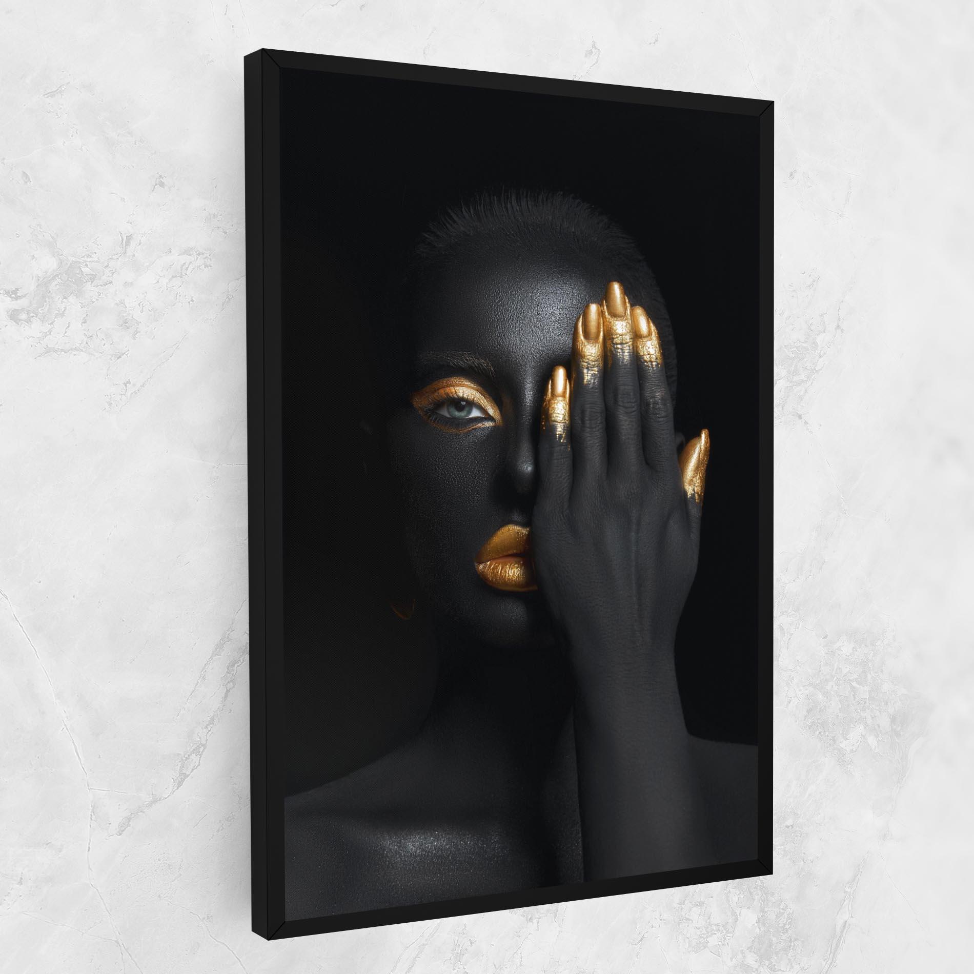 Leinwandbild Gold Makeup Chain mockup 1