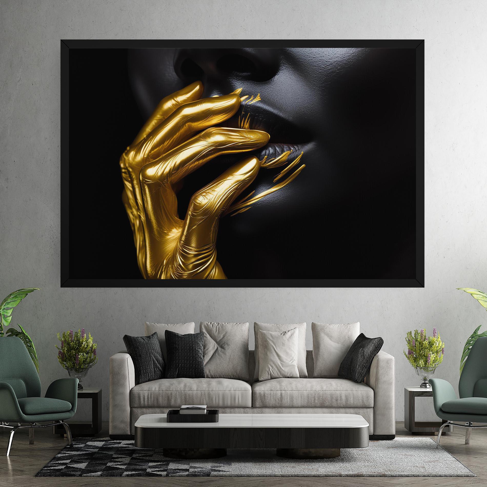 Leinwandbild Gold Small Hand mockup 7