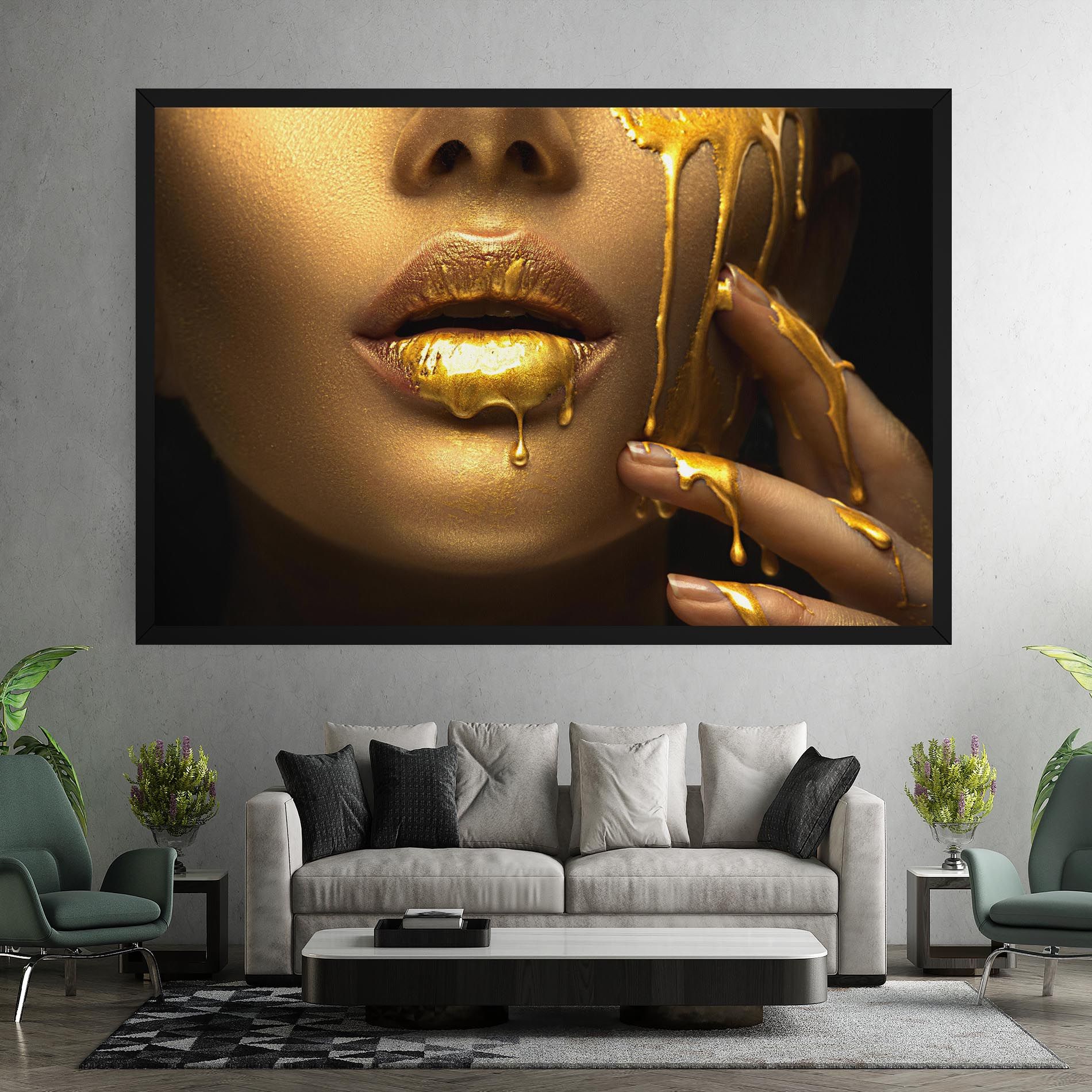 Golden Lips mockup 7