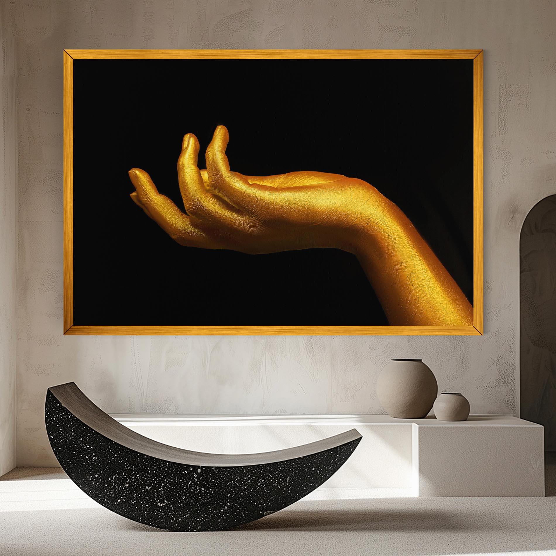 Leinwandbild Strong Gold Hand mockup 8