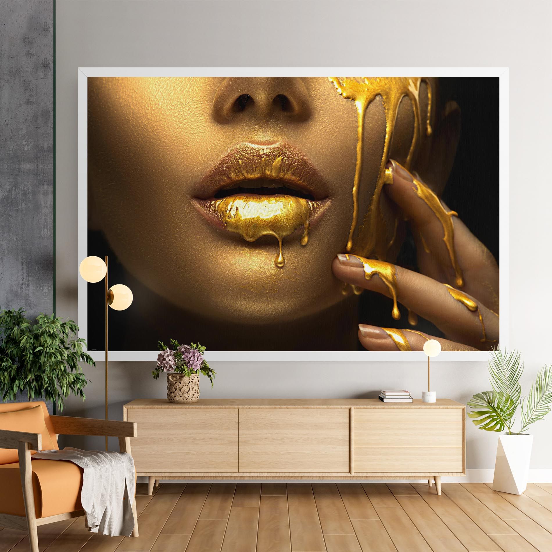 Golden Lips mockup 9