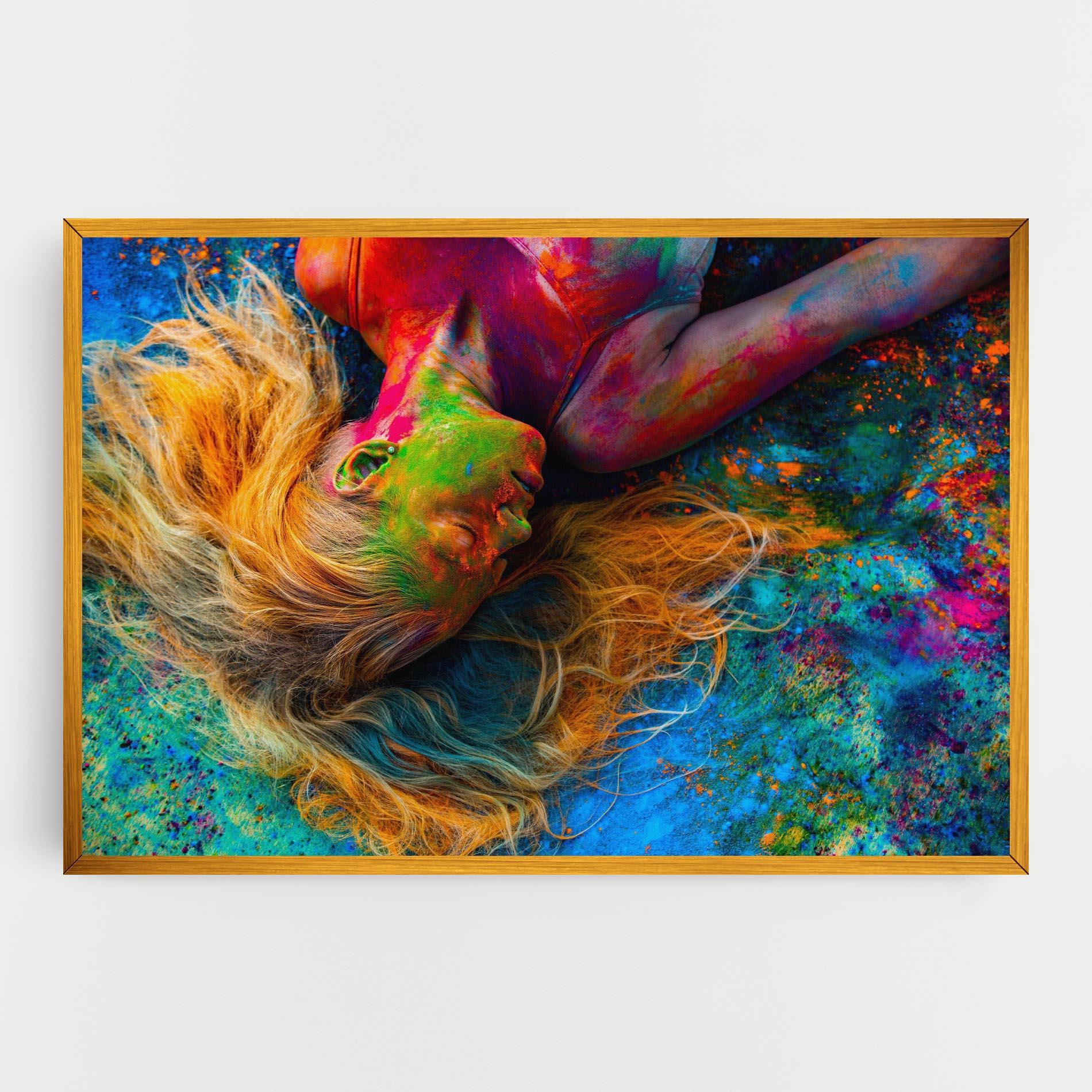 Leinwandbild Powder Holi Woman mockup 0