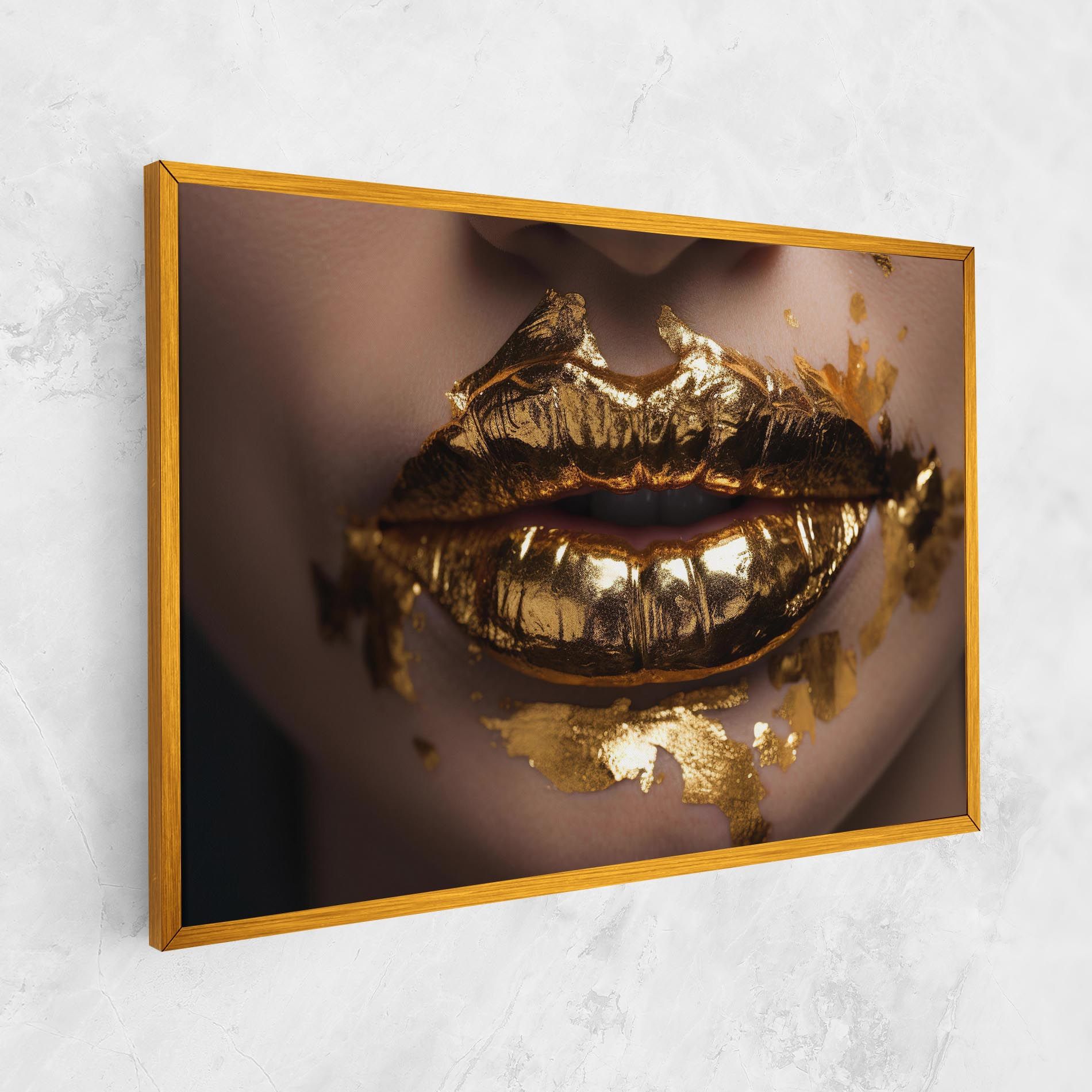 Close Gold Lips mockup 1