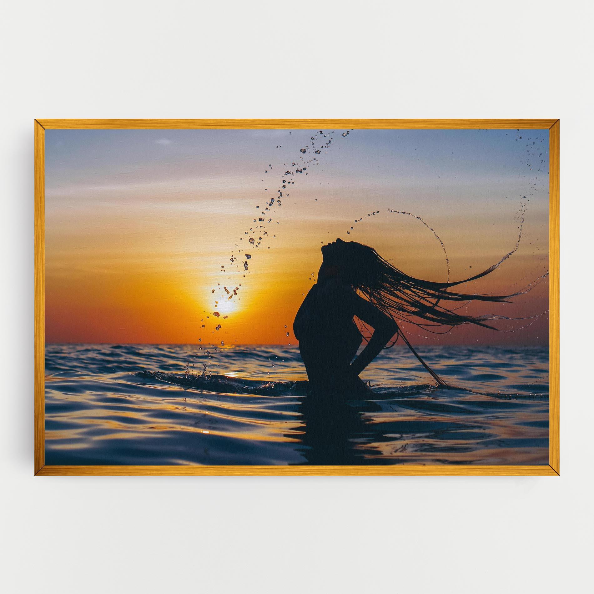 Leinwandbild Ocean Woman Shilouette mockup 0