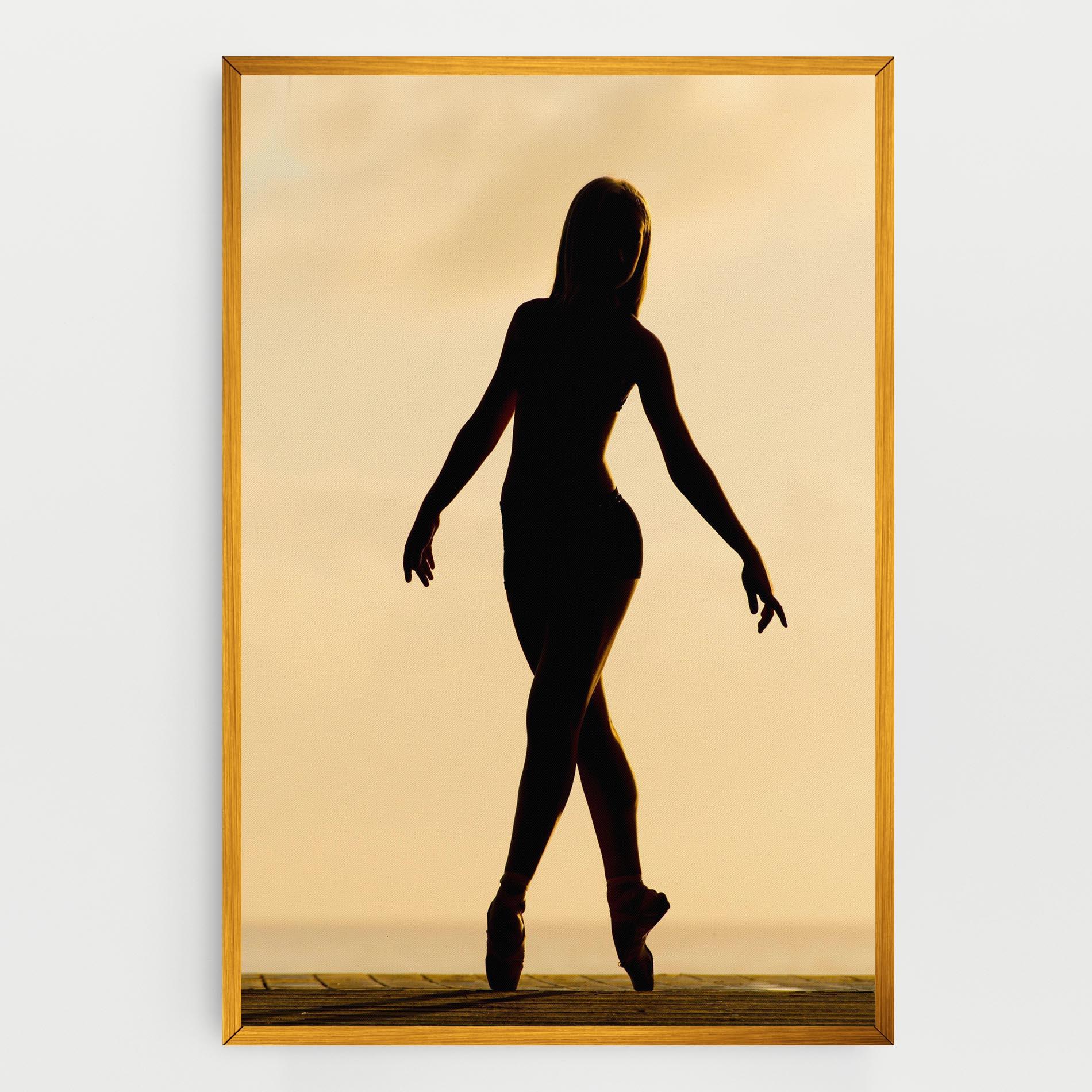 Leinwandbild Ballet On Cream mockup 0