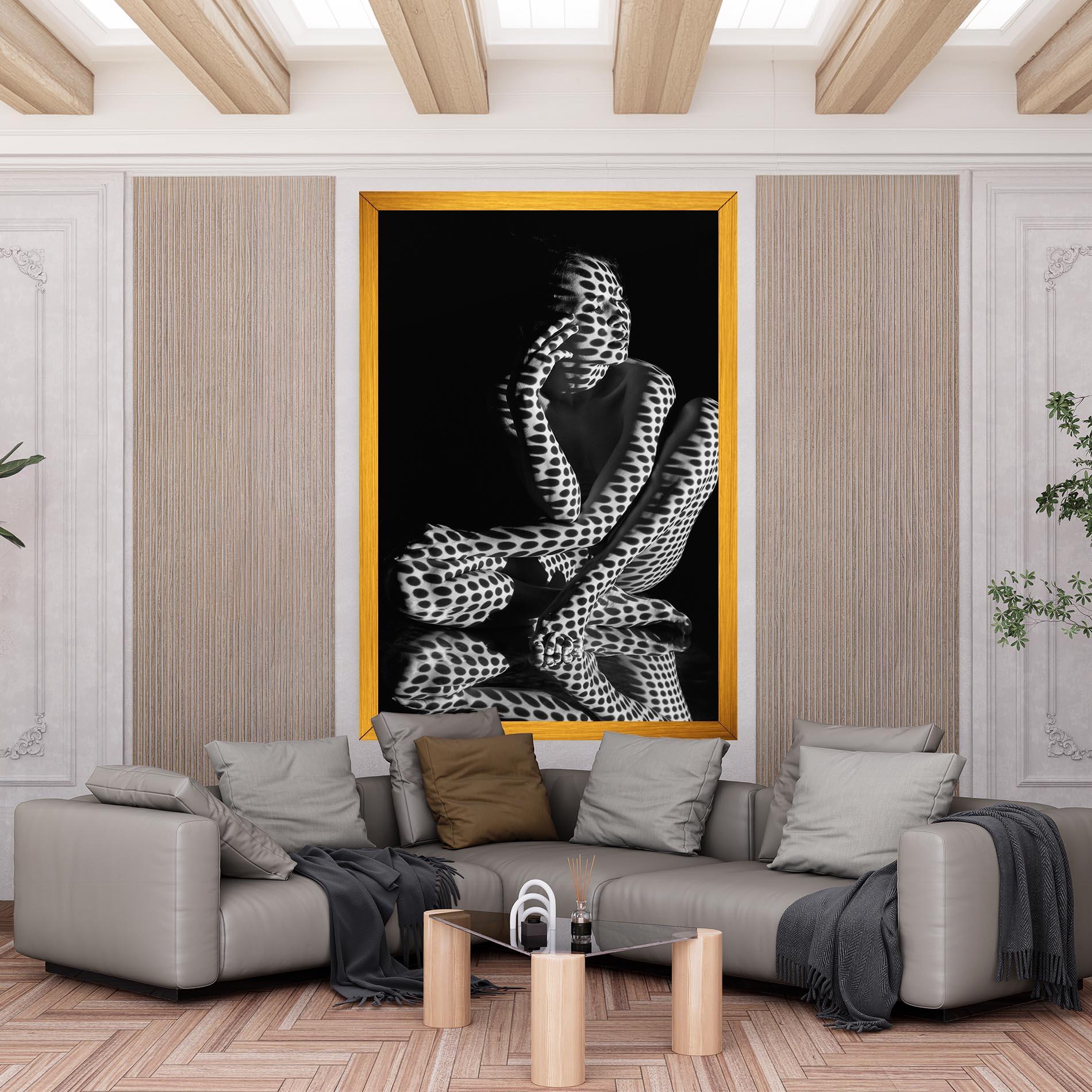 Leinwandbild Black White Pattern Woman mockup 6