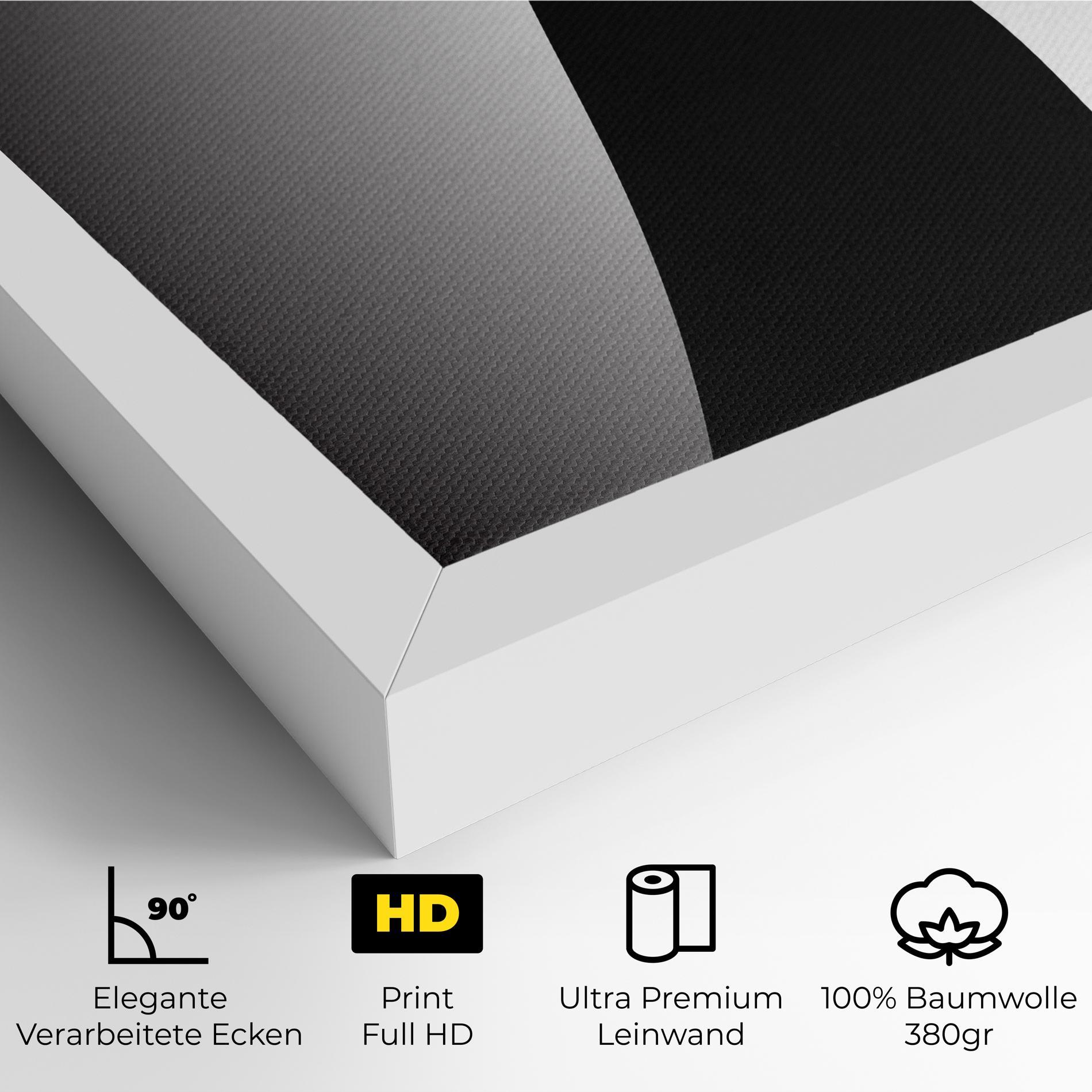 Leinwandbild Big Hat Lady mockup 4