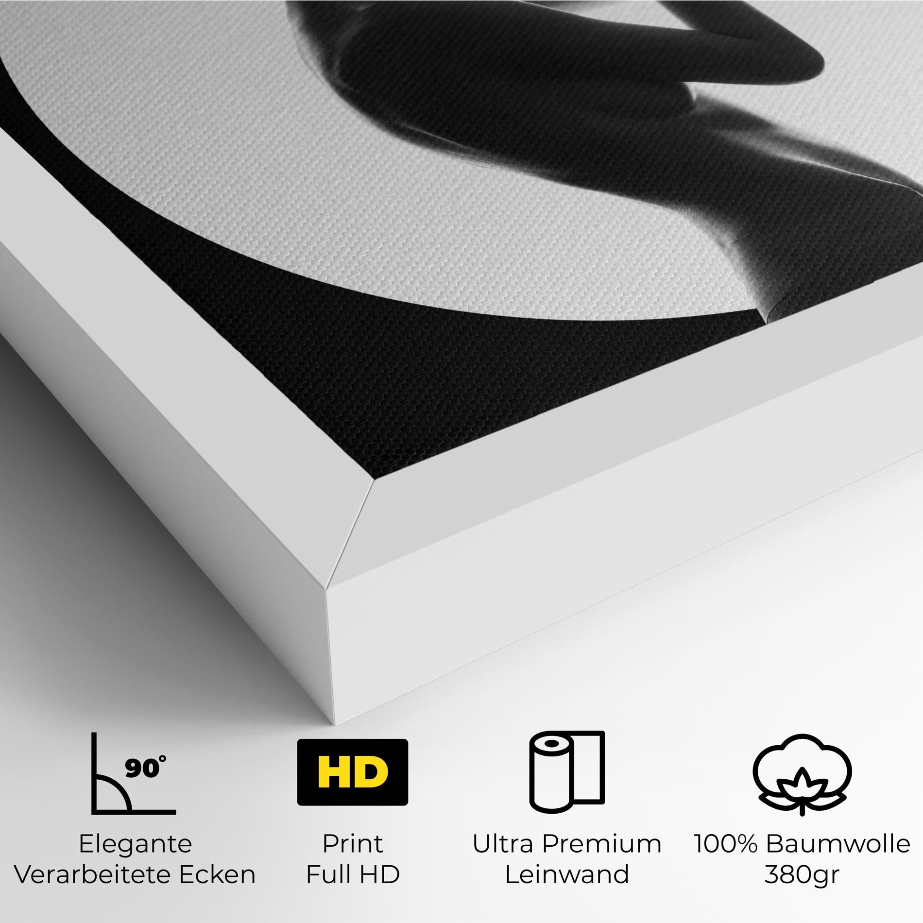 Circle Woman Body mockup 4