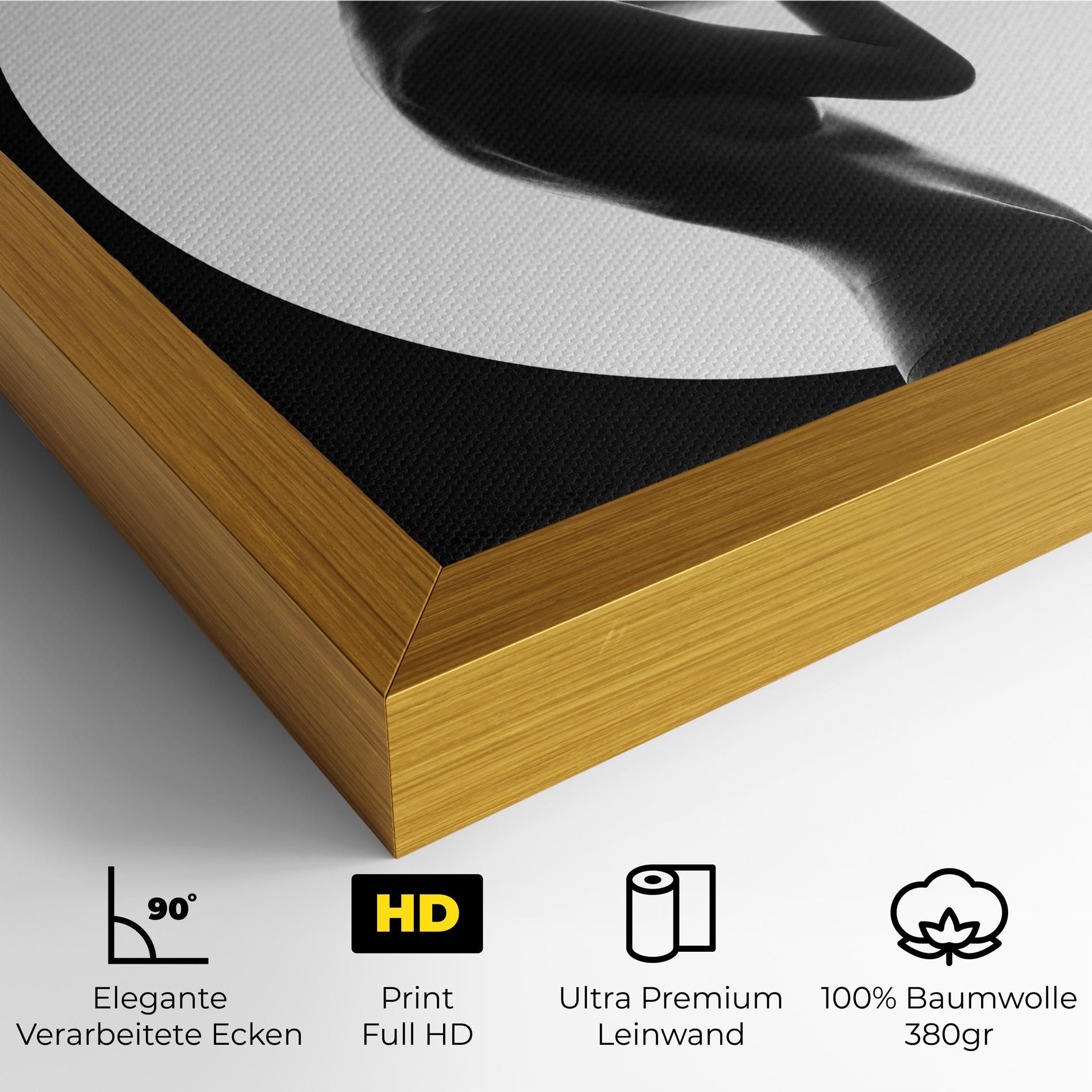 Circle Woman Body mockup 4