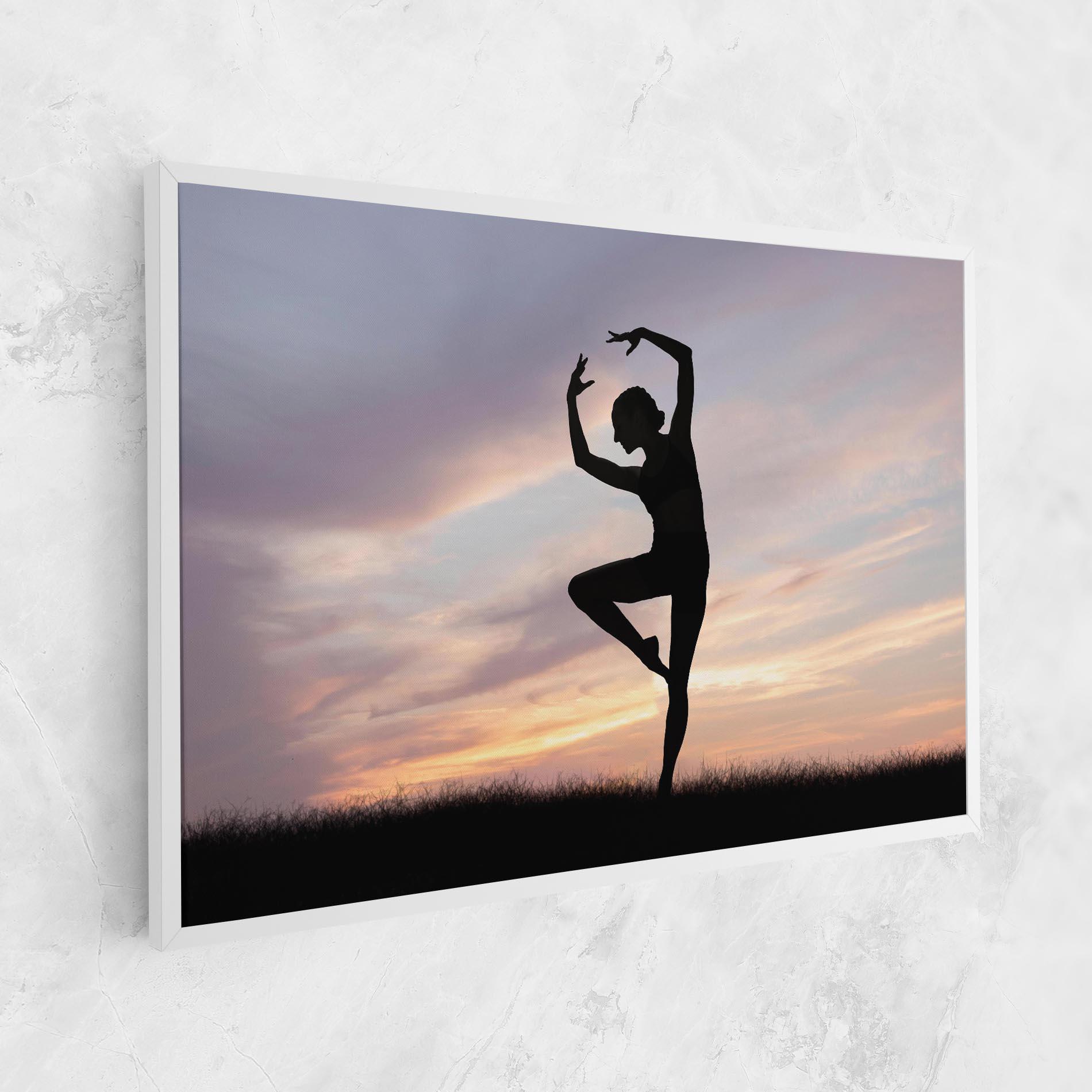 Leinwandbild Purple Sky Posing mockup 1