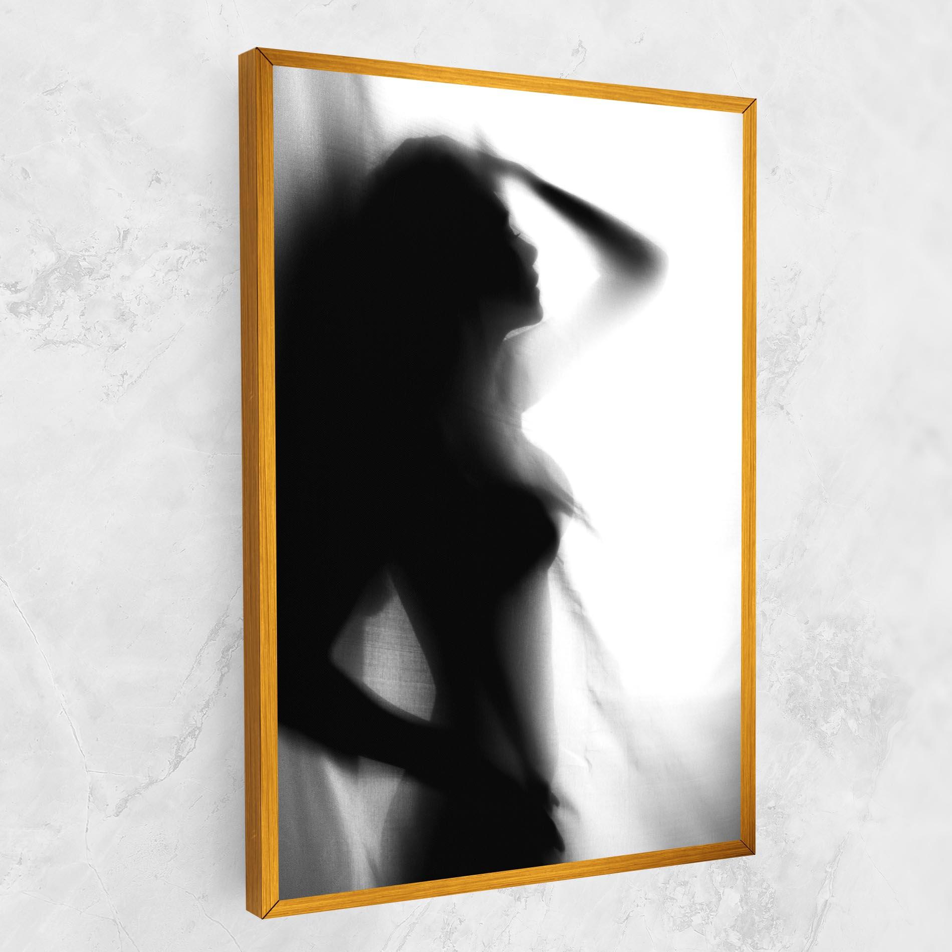 Leinwandbild Blurred Girl mockup 1