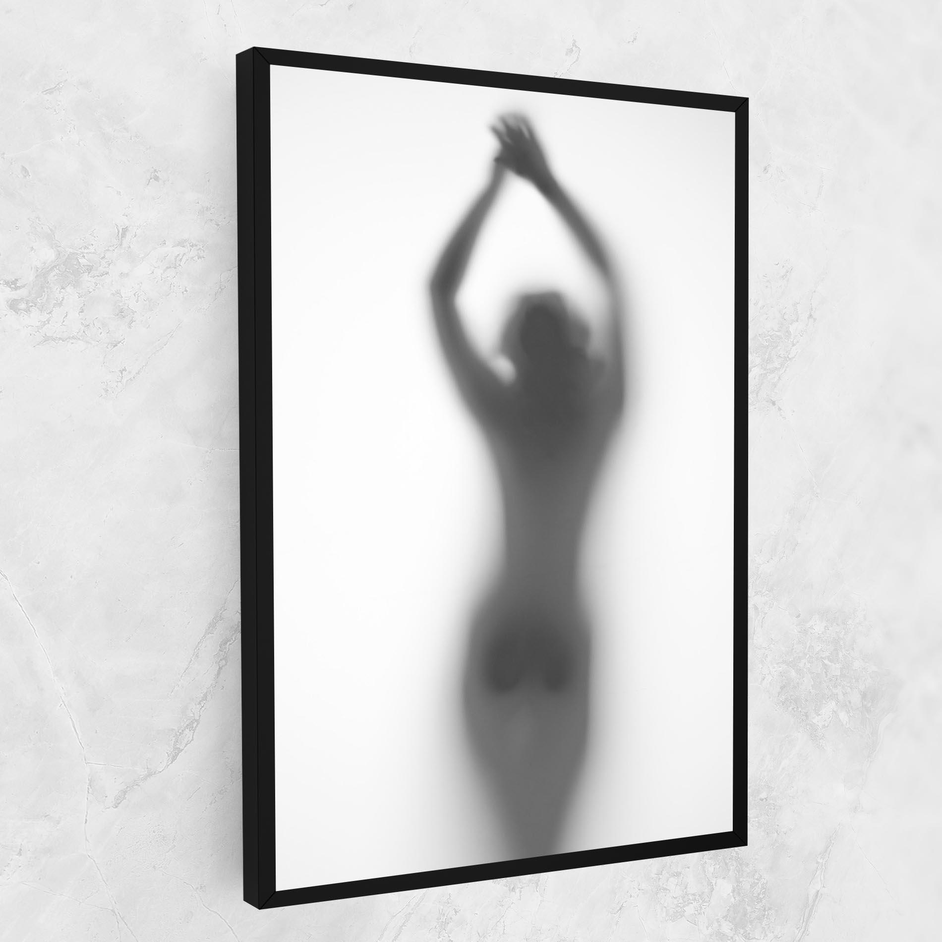 Leinwandbild Outstretched Arms mockup 1