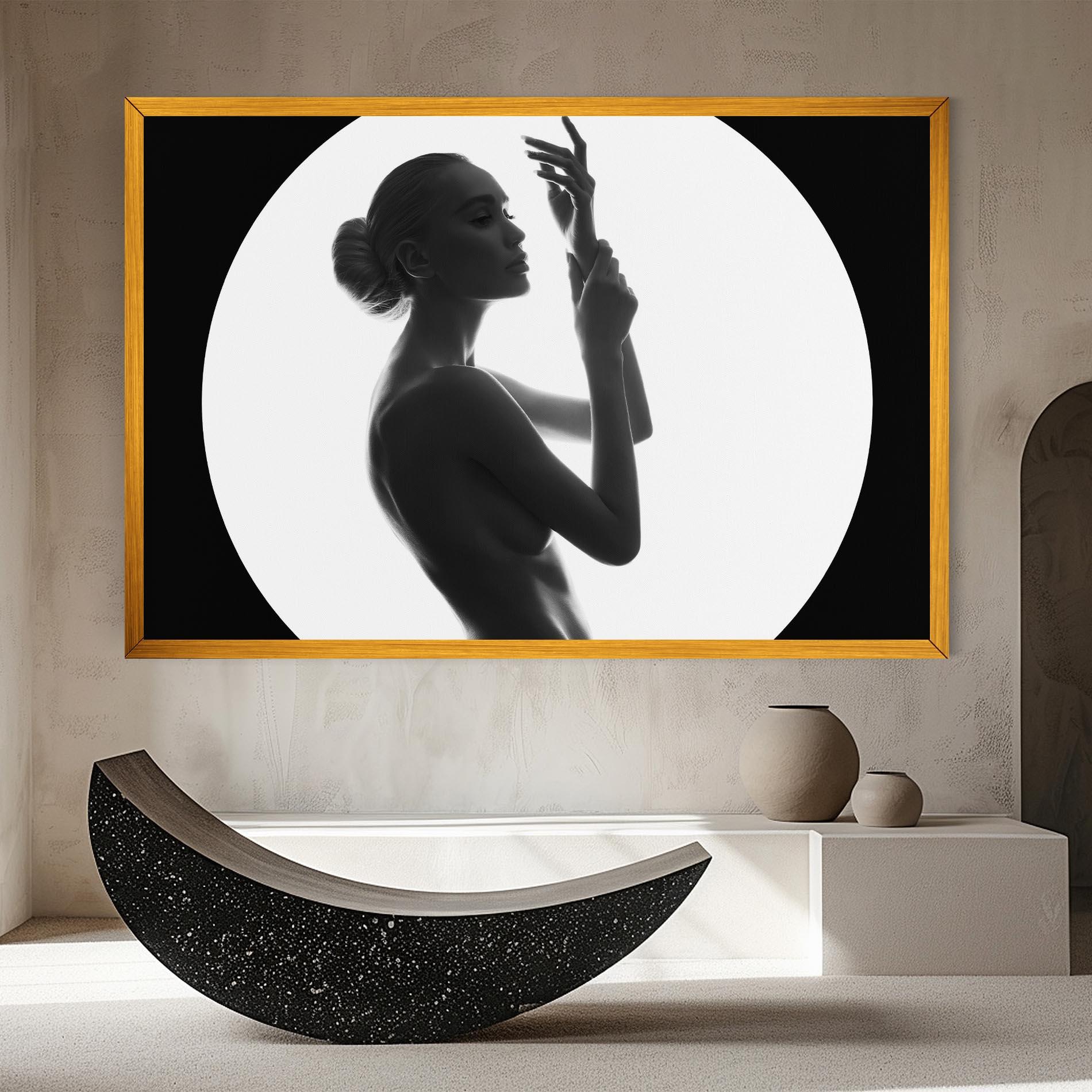 Leinwandbild Circle Woman Body mockup 8