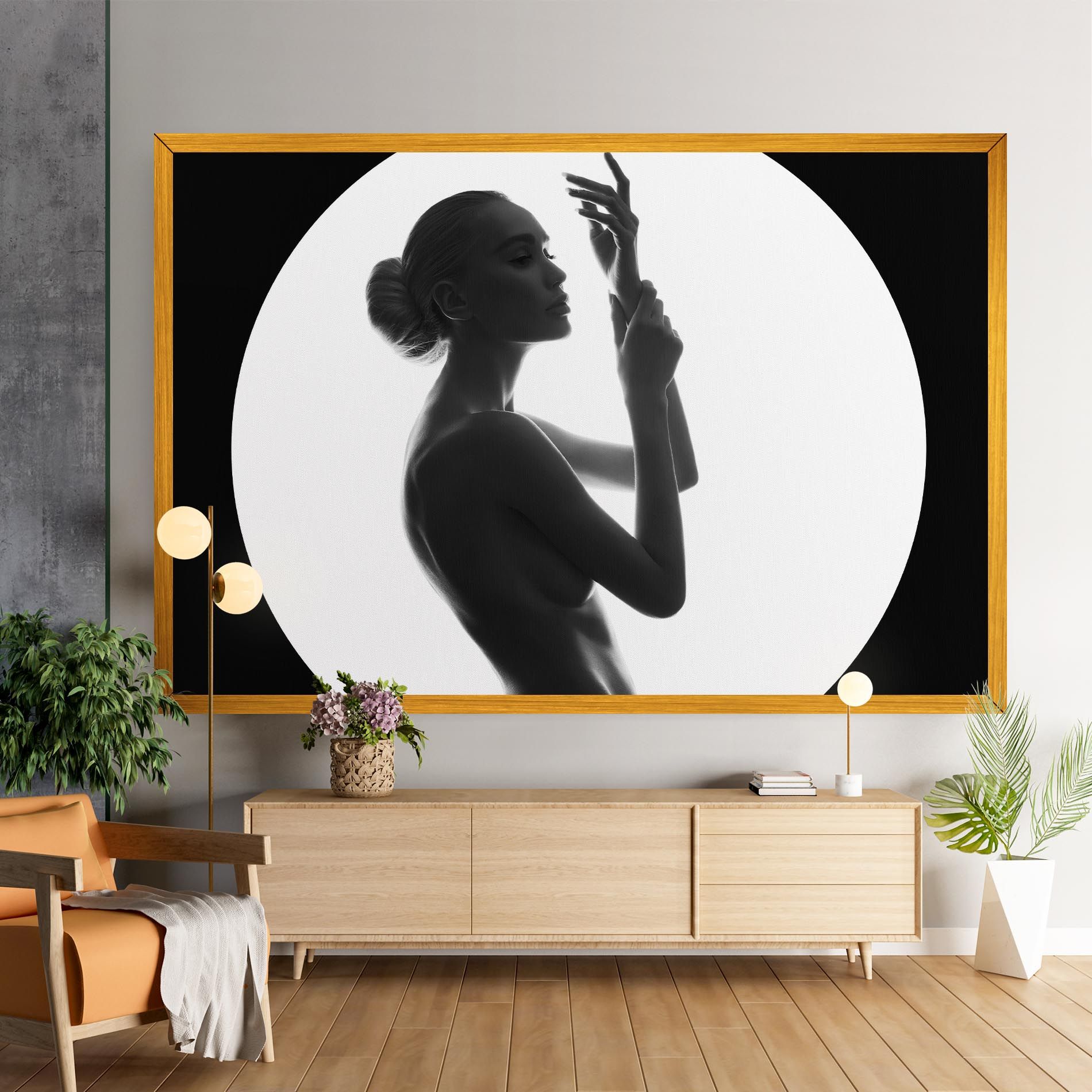 Circle Woman Body mockup 9