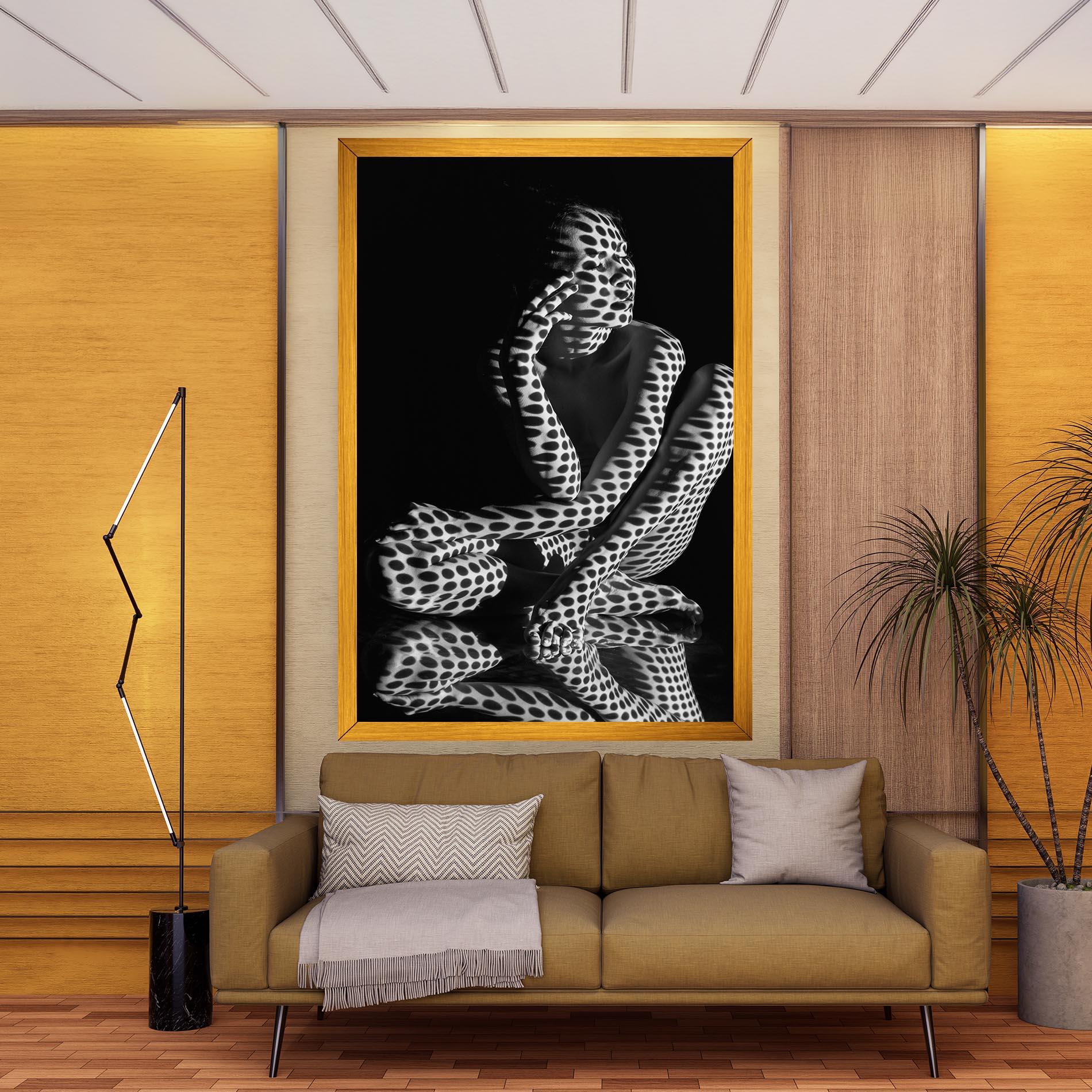 Leinwandbild Black White Pattern Woman mockup 9