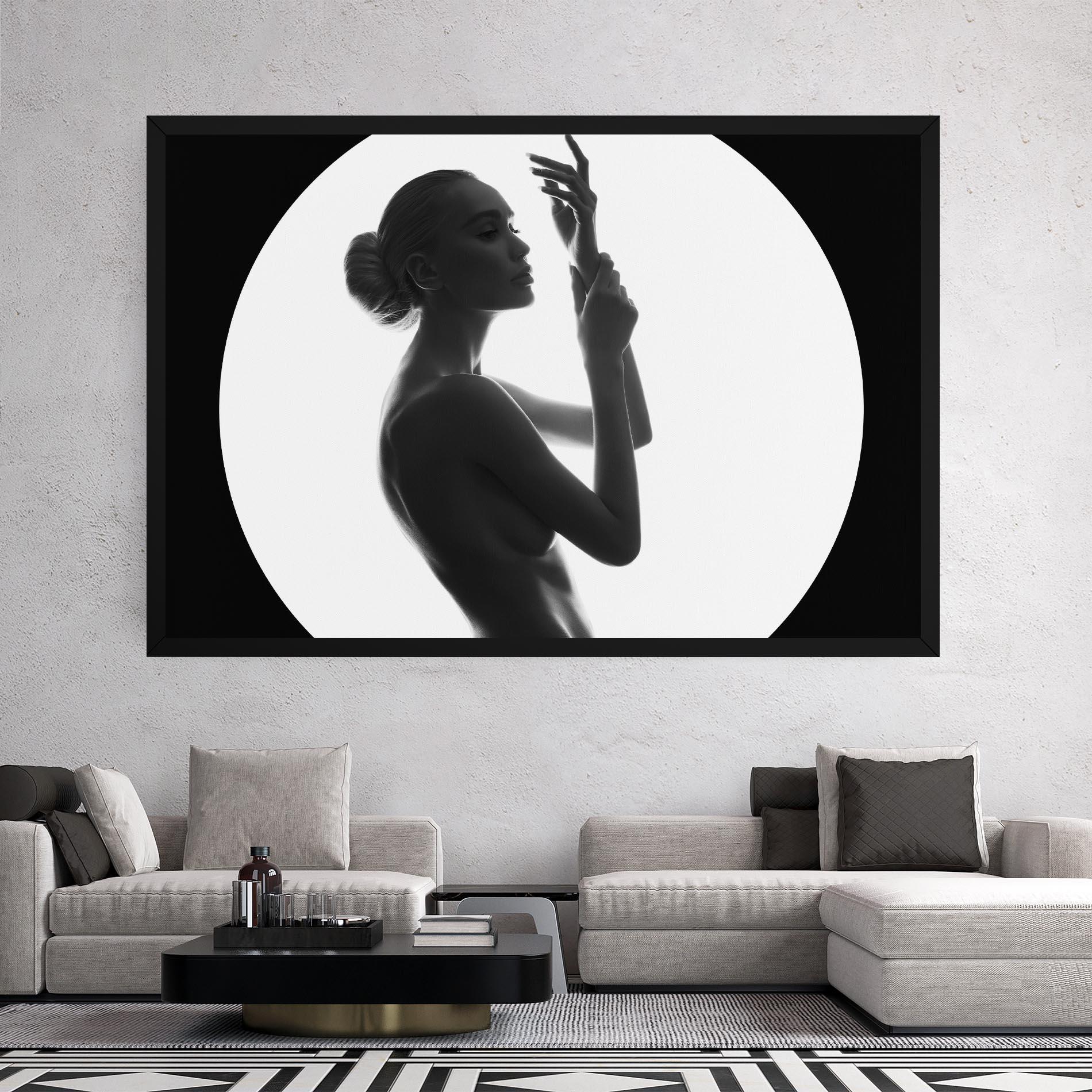 Leinwandbild Circle Woman Body mockup 2