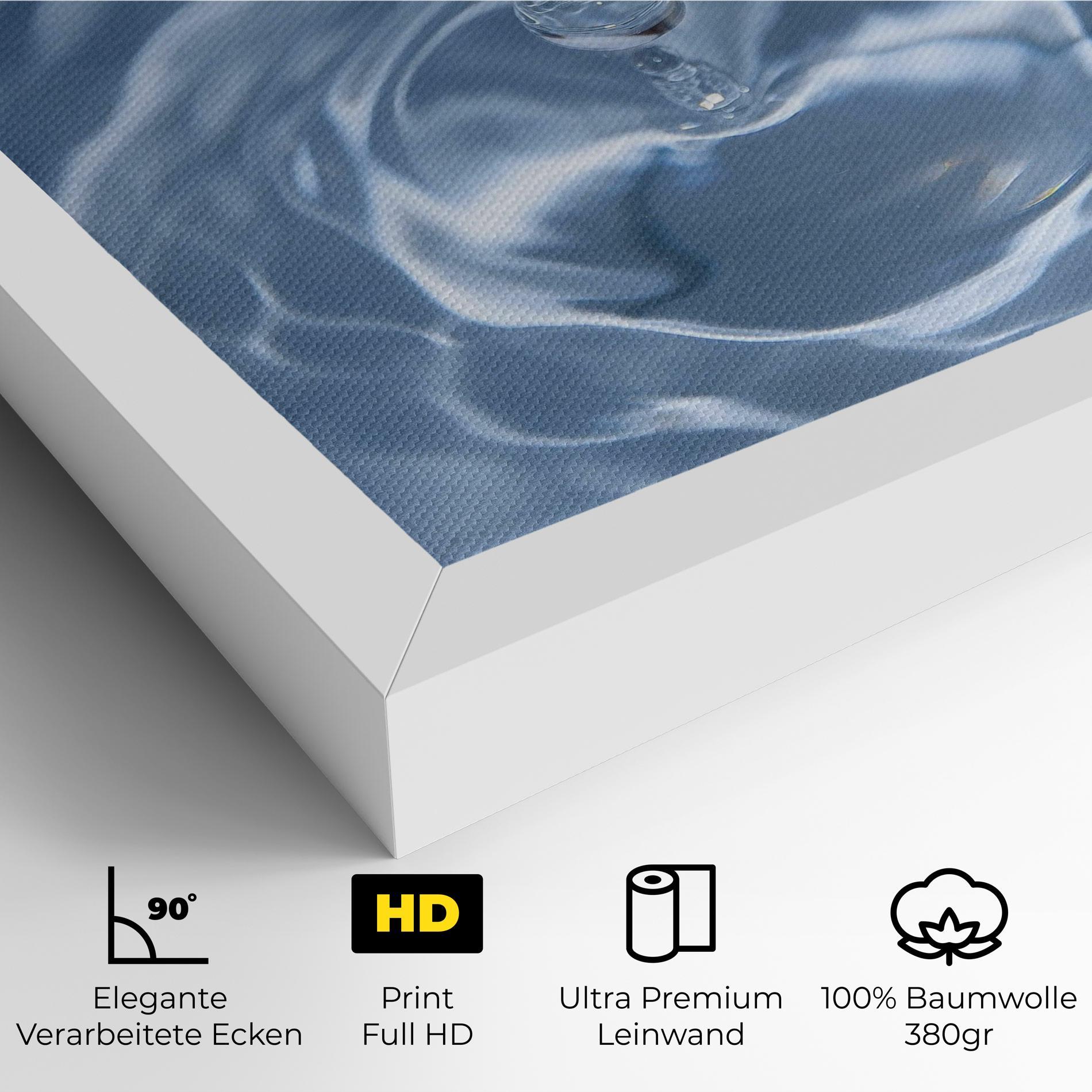 Leinwandbild Clean Water mockup 4