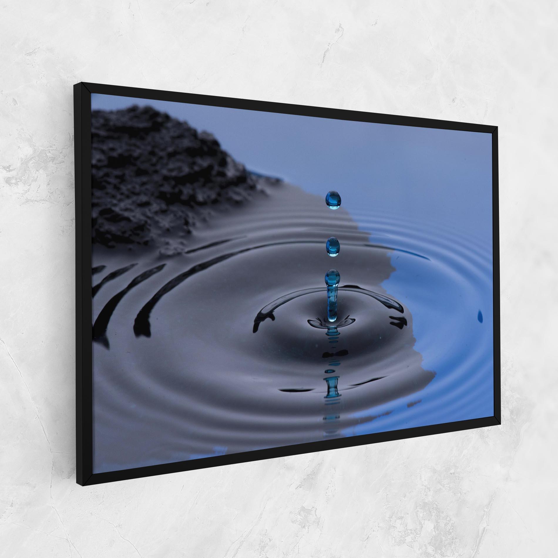 Leinwandbild Frozen Drops mockup 1